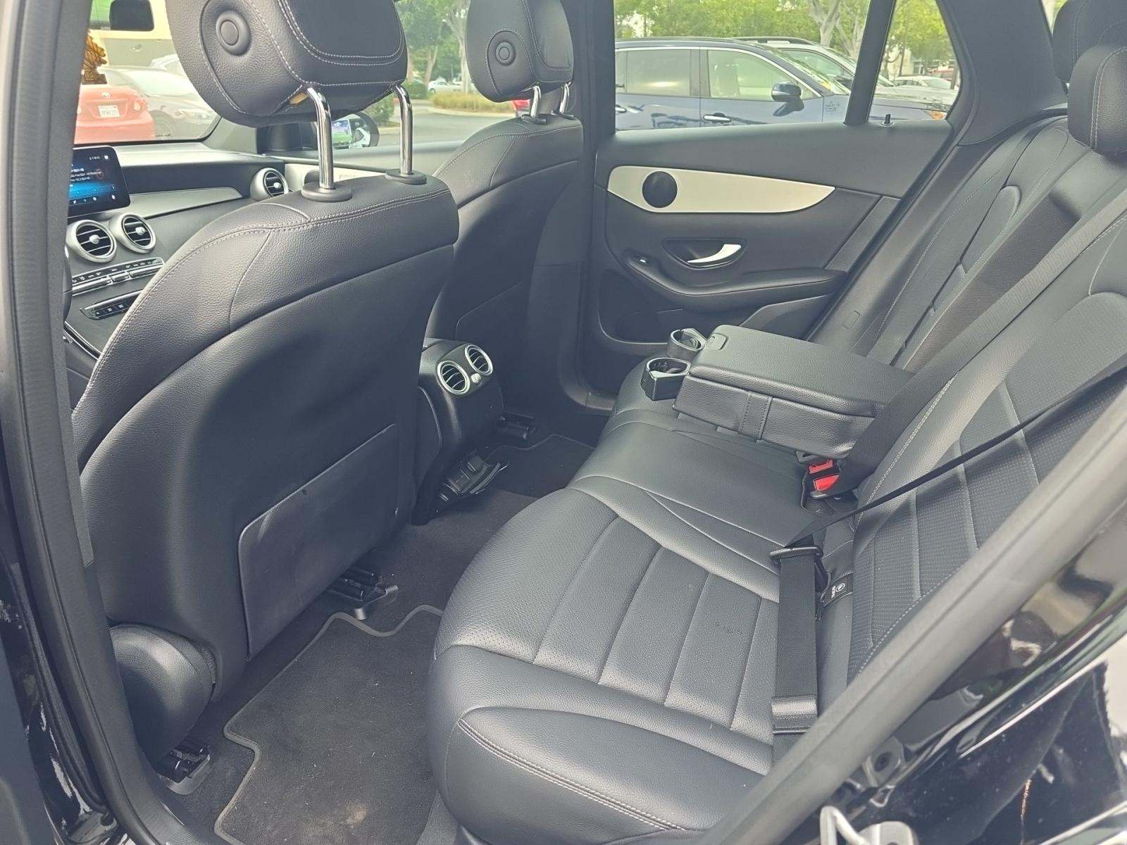 2022 Mercedes-Benz GLC GLC 300 RWD