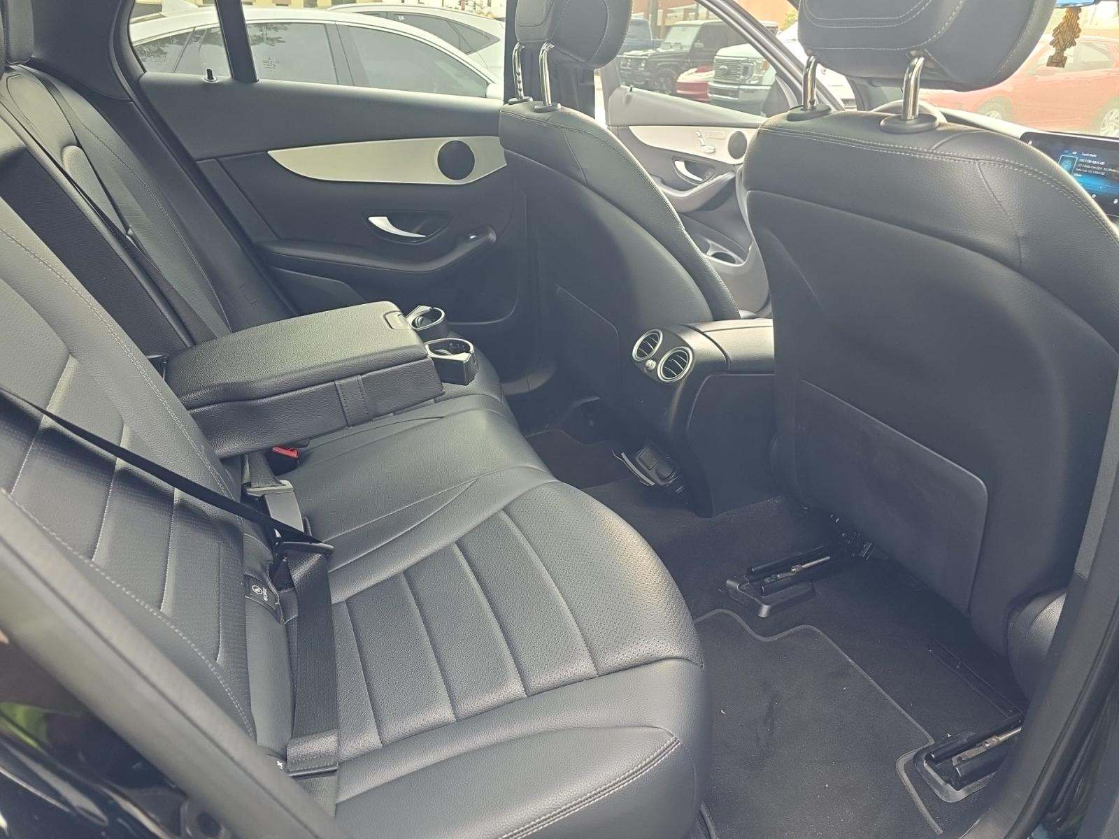 2022 Mercedes-Benz GLC GLC 300 RWD