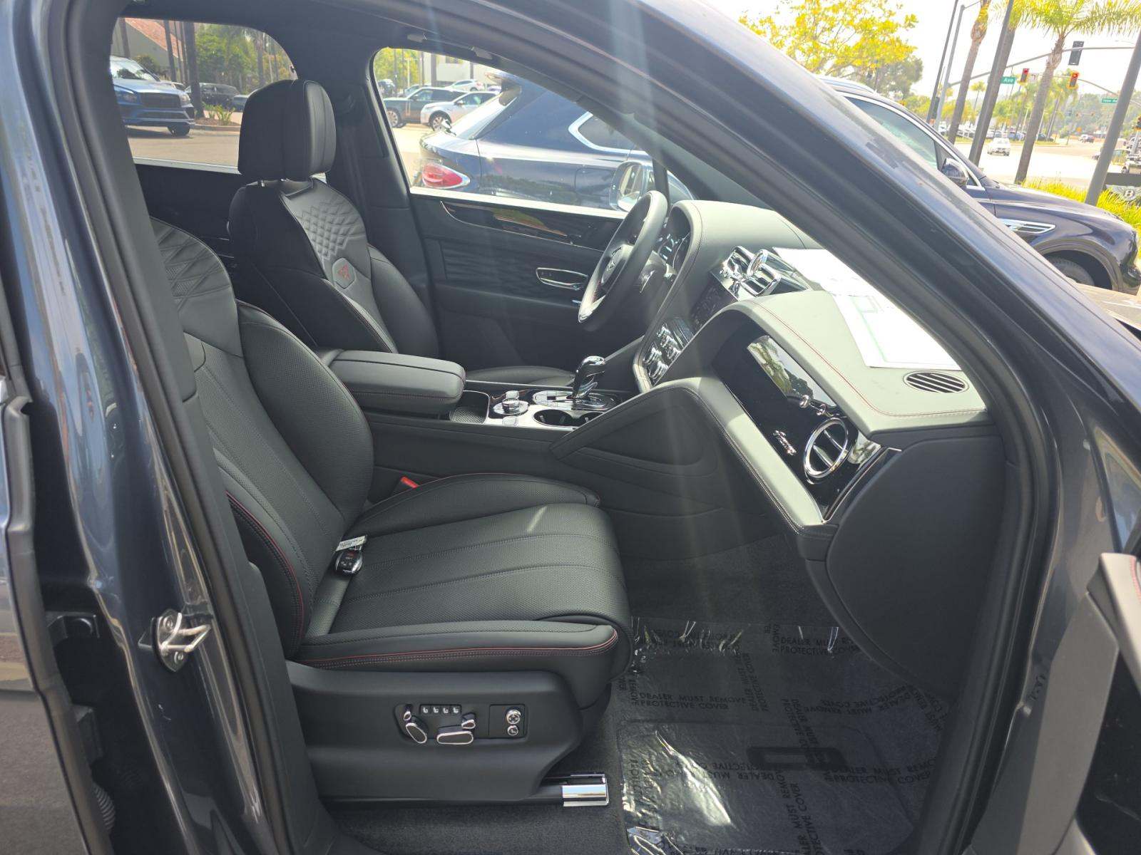 2025 Bentley Bentayga EWB Azure AWD