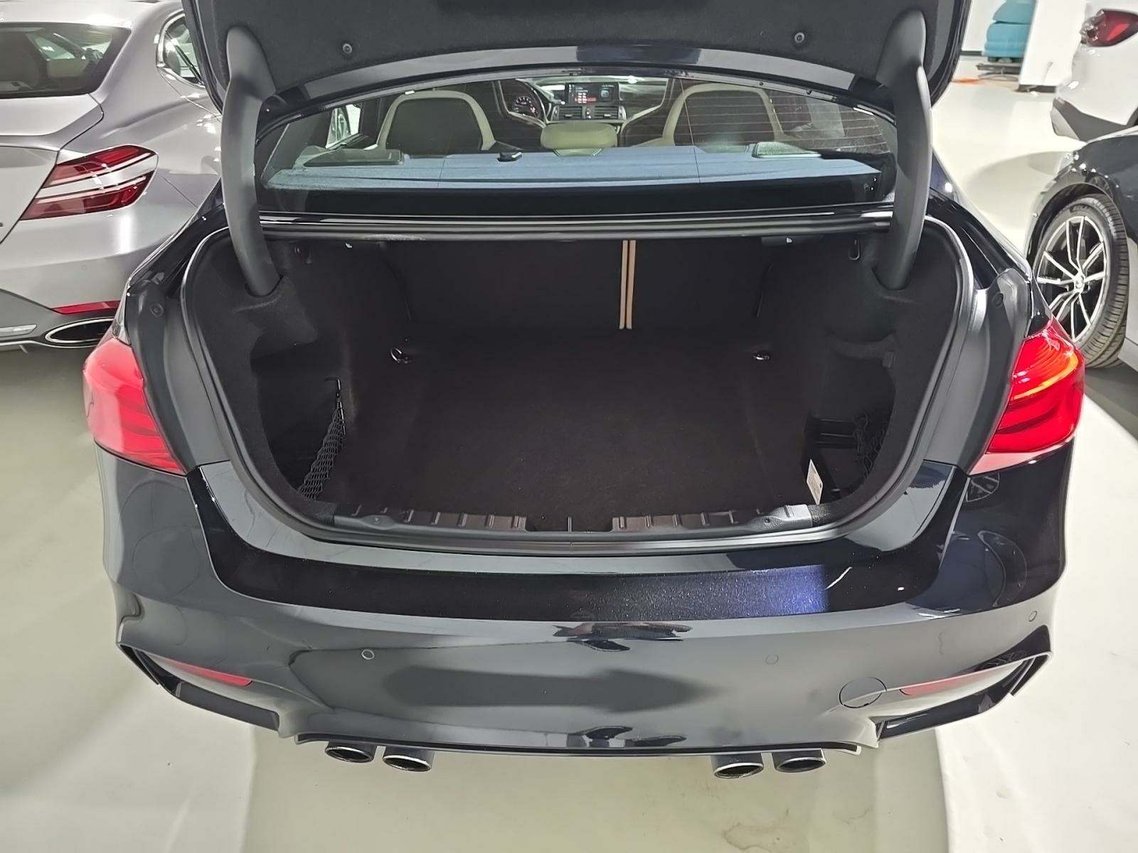 2018 BMW M3 Base RWD