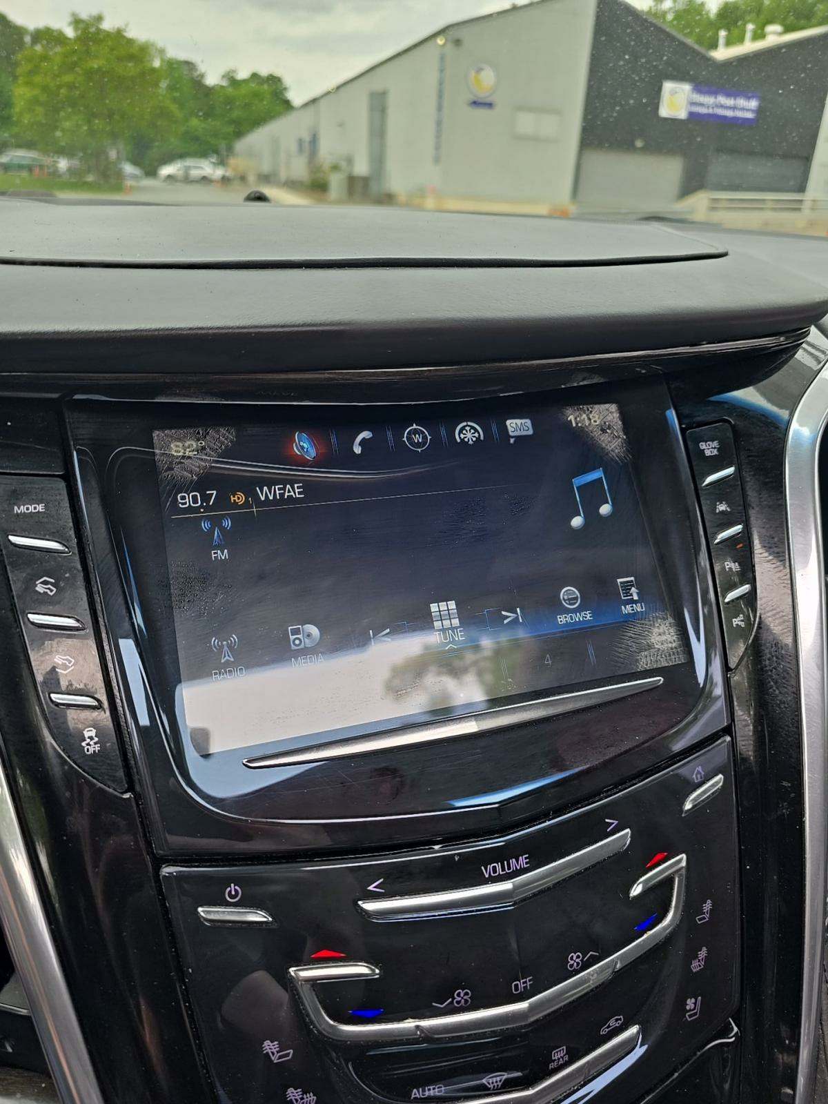 2018 Cadillac Escalade ESV Platinum AWD