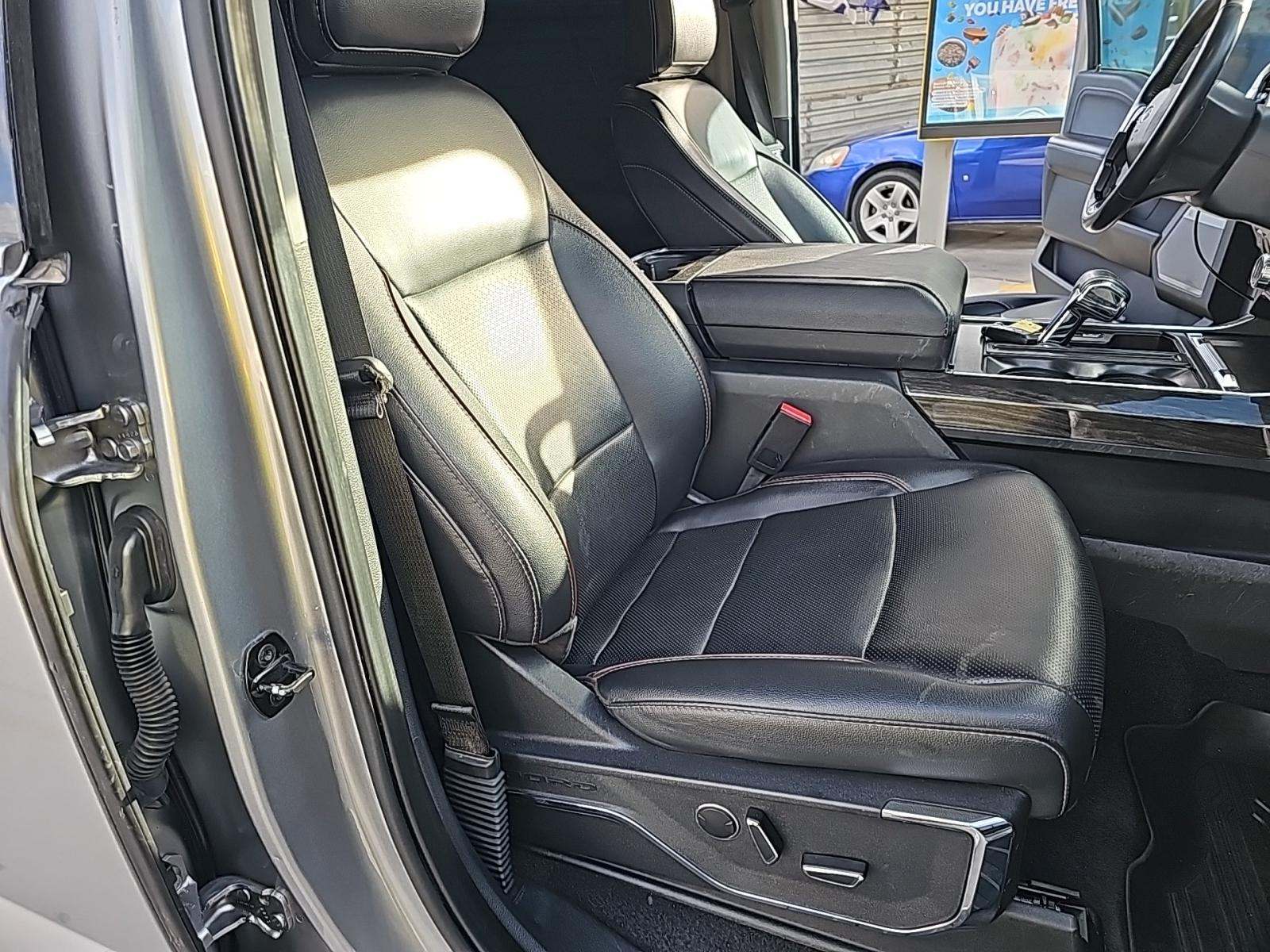 2023 Ford F-150 Lariat AWD