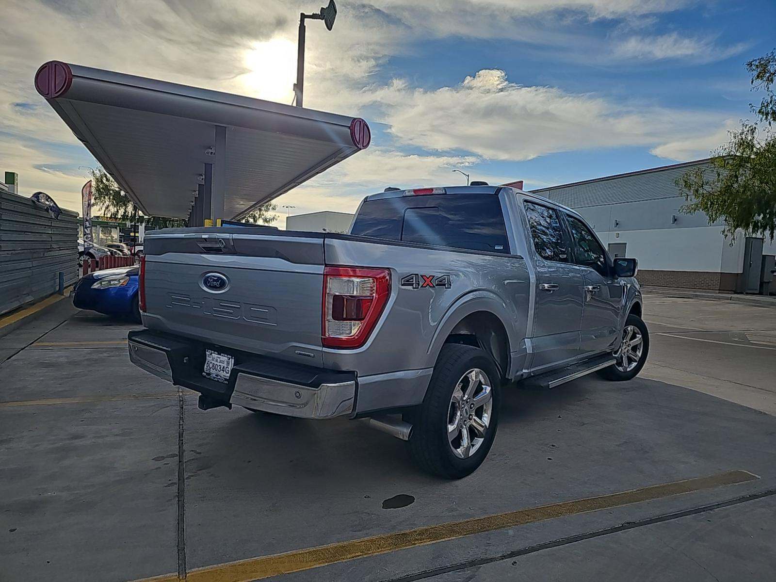 2023 Ford F-150 Lariat AWD