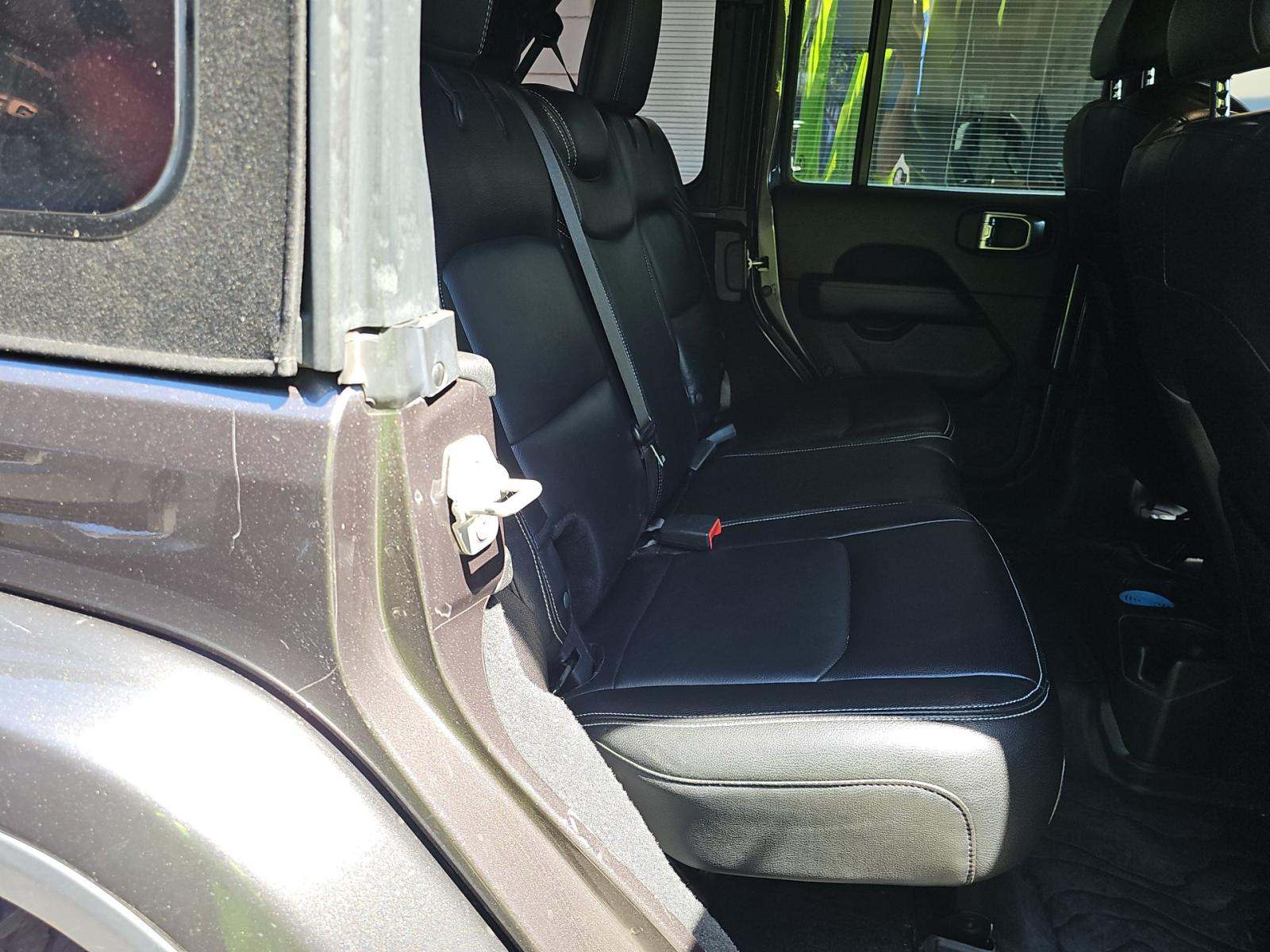 2021 Jeep Wrangler Unlimited Sahara AWD