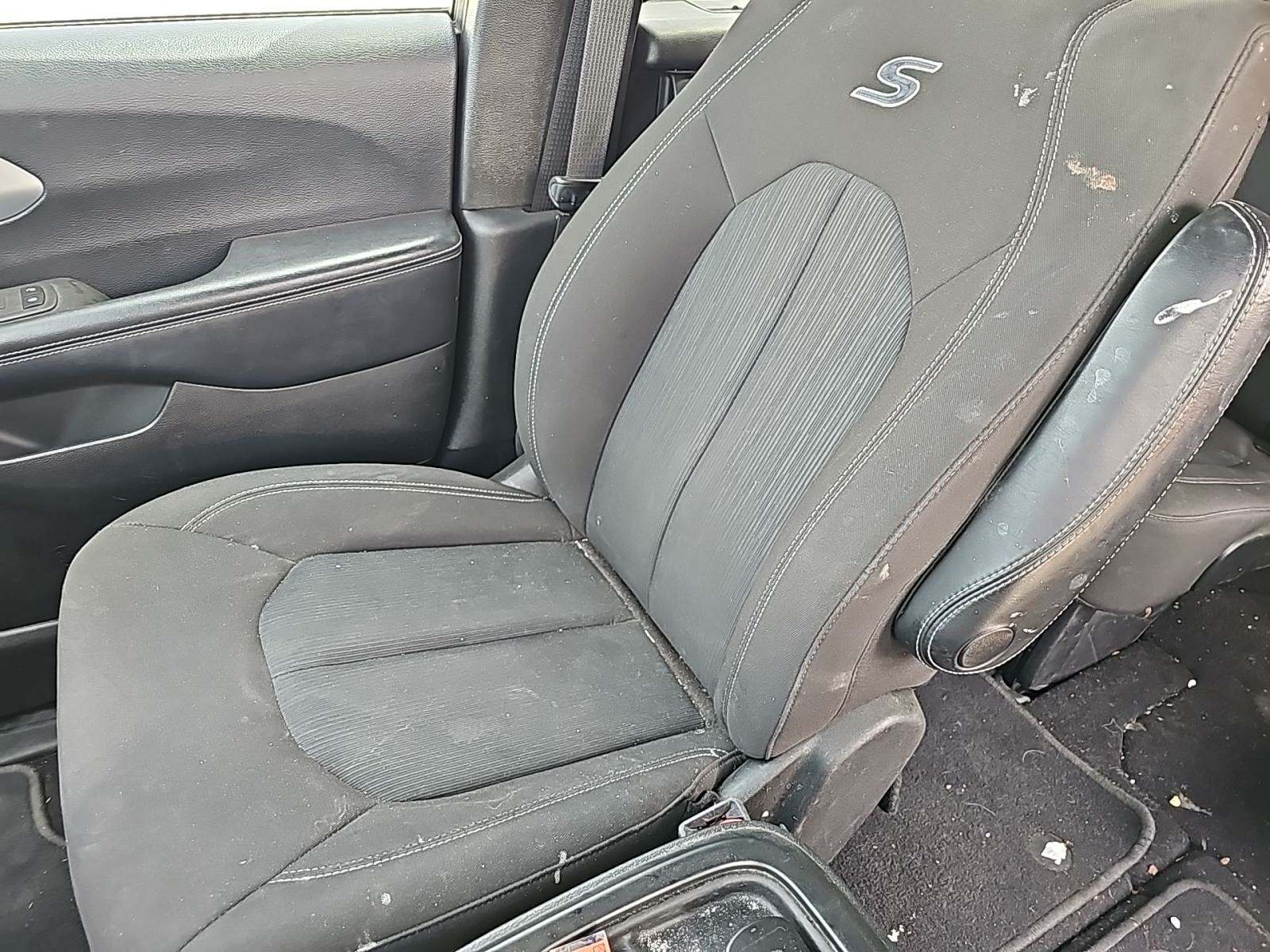 2020 Chrysler Pacifica Touring FWD