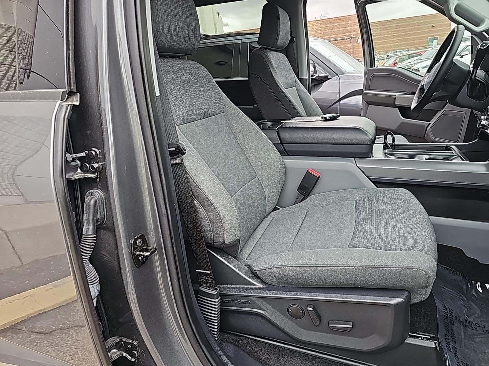 2024 Ford F-150 XLT RWD