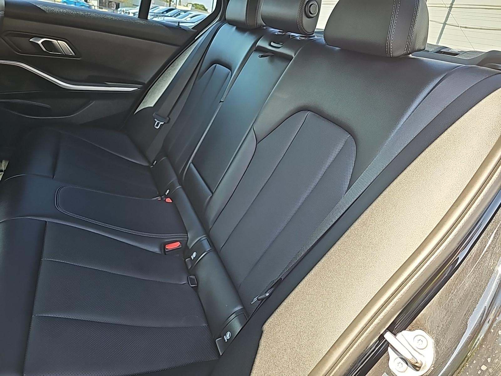 2022 BMW 3 Series 330i xDrive AWD