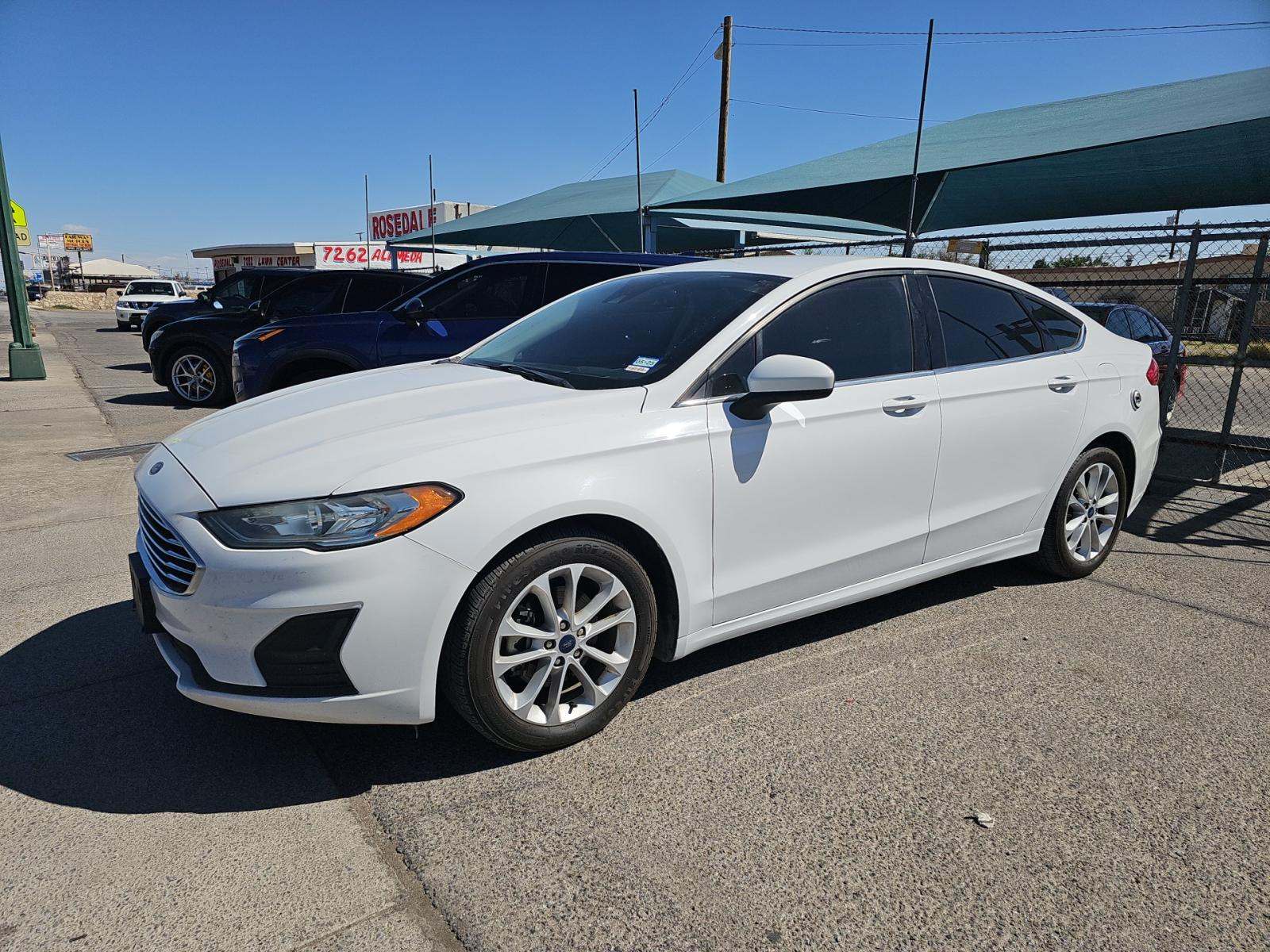 FORD FUSION - 1