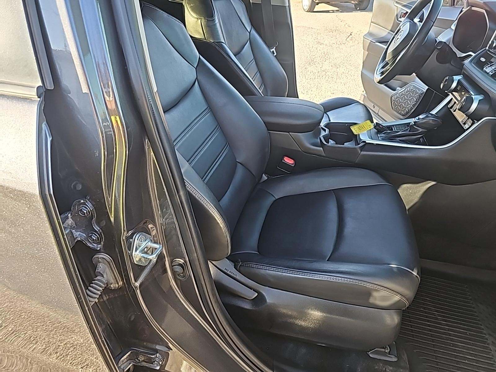 2021 Toyota RAV4 XLE Premium AWD