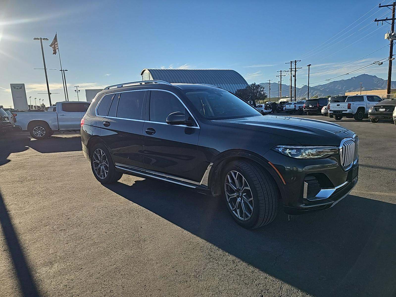 2022 BMW X7 xDrive40i AWD