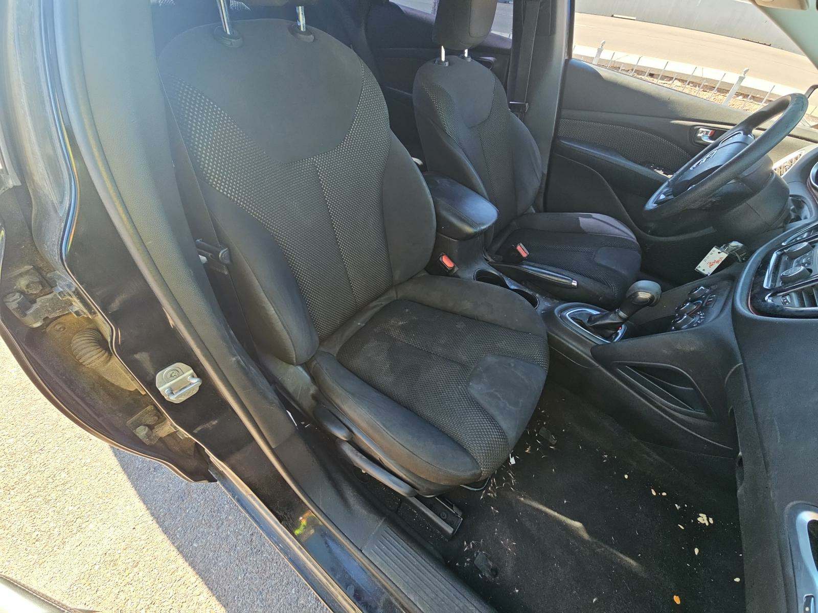 2016 Dodge Dart SE FWD