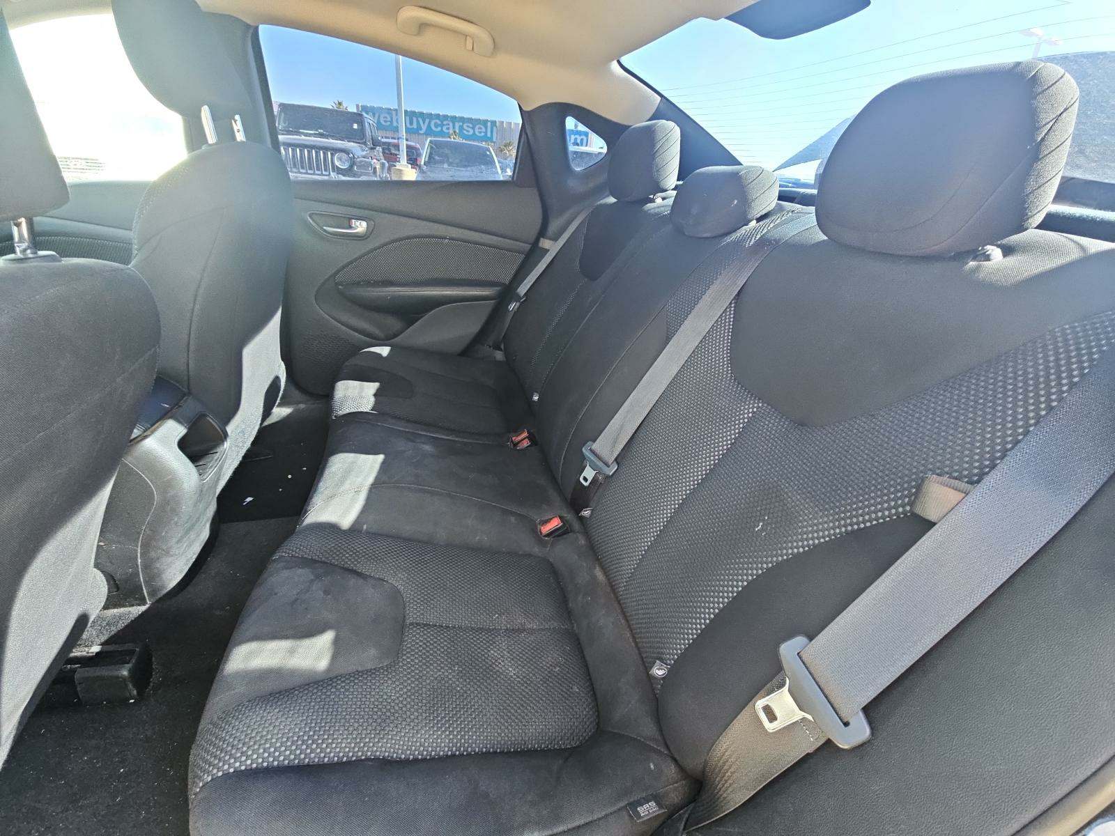 2016 Dodge Dart SE FWD