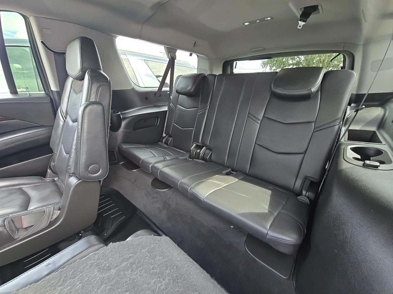 2019 Cadillac Escalade ESV Luxury AWD