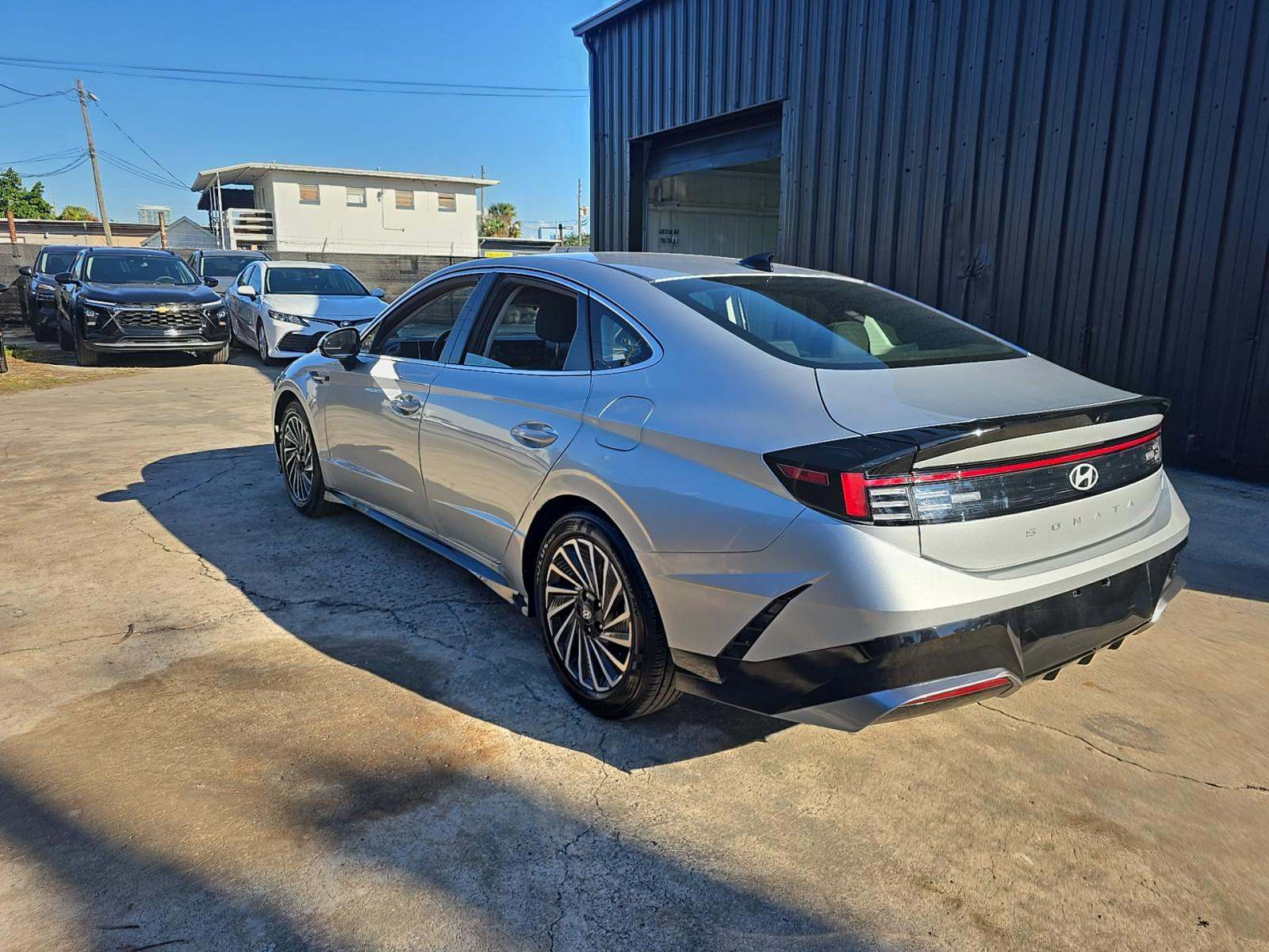 2025 Hyundai Sonata Hybrid SEL FWD