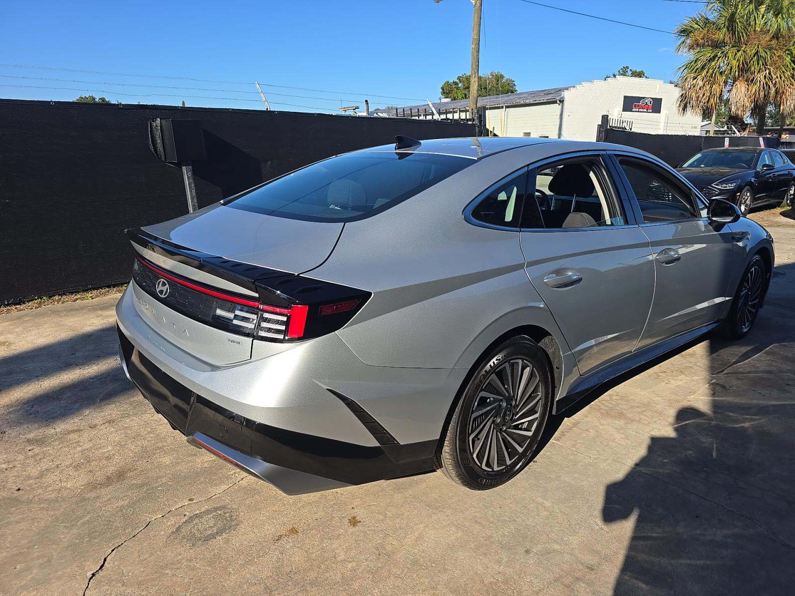 2025 Hyundai Sonata Hybrid SEL FWD