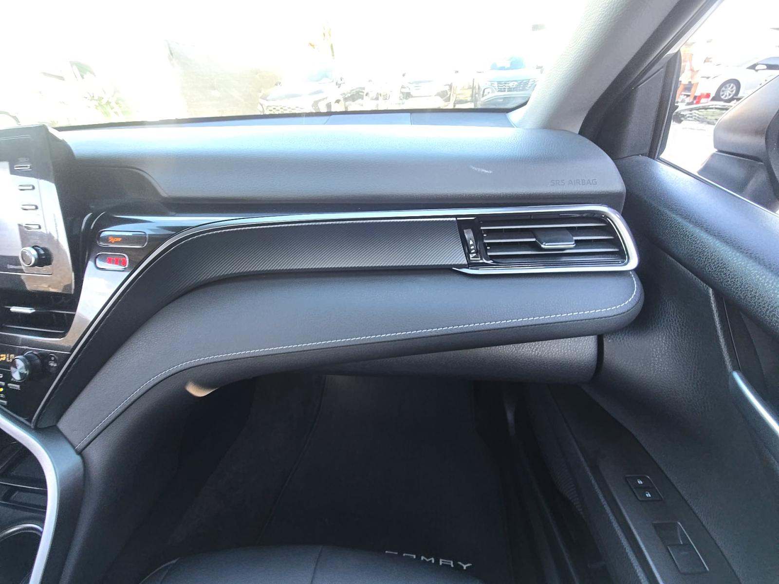 2024 Toyota Camry SE FWD