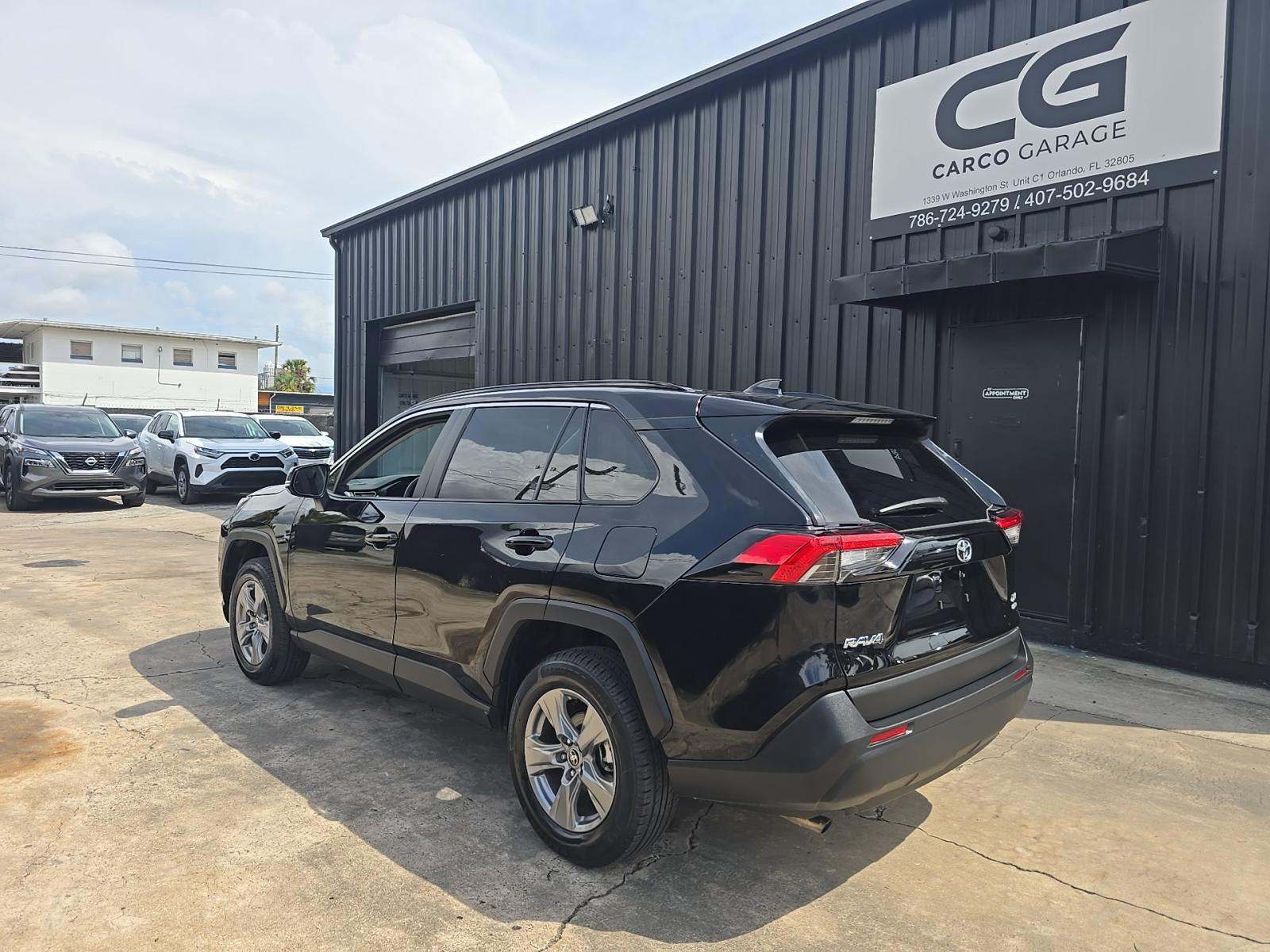 2025 Toyota RAV4 XLE AWD