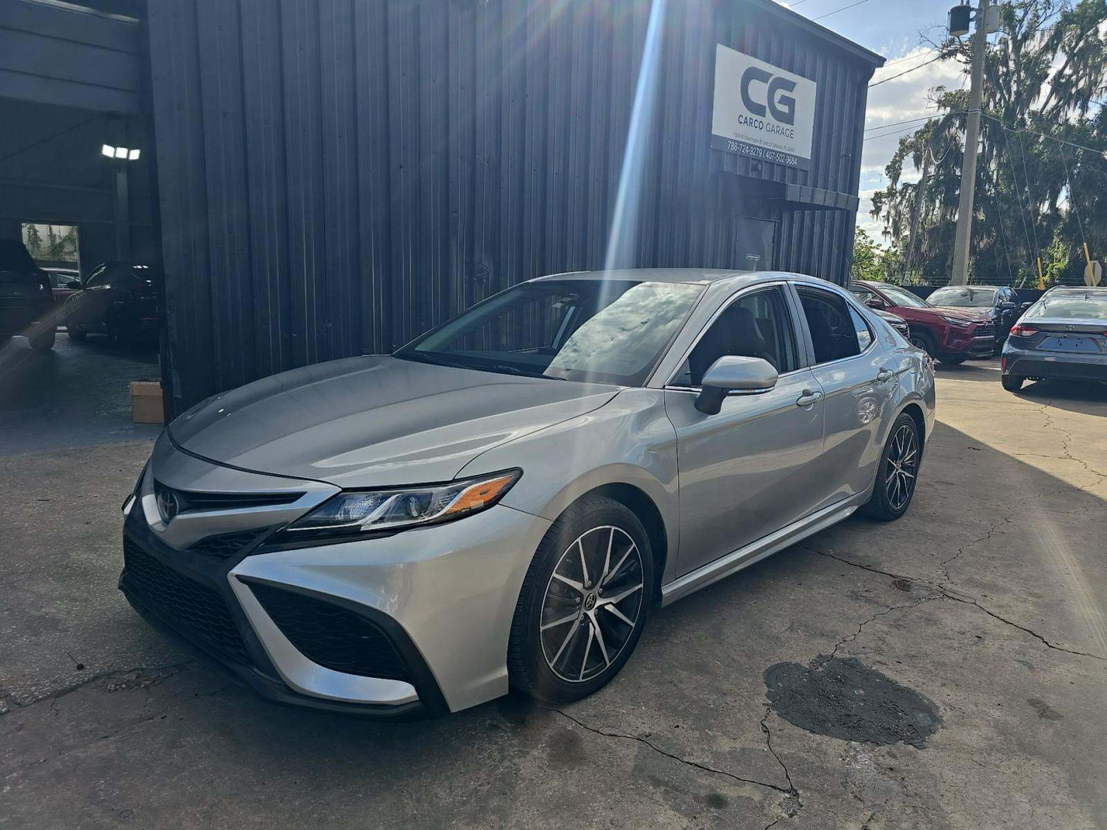 2022 Toyota Camry SE FWD