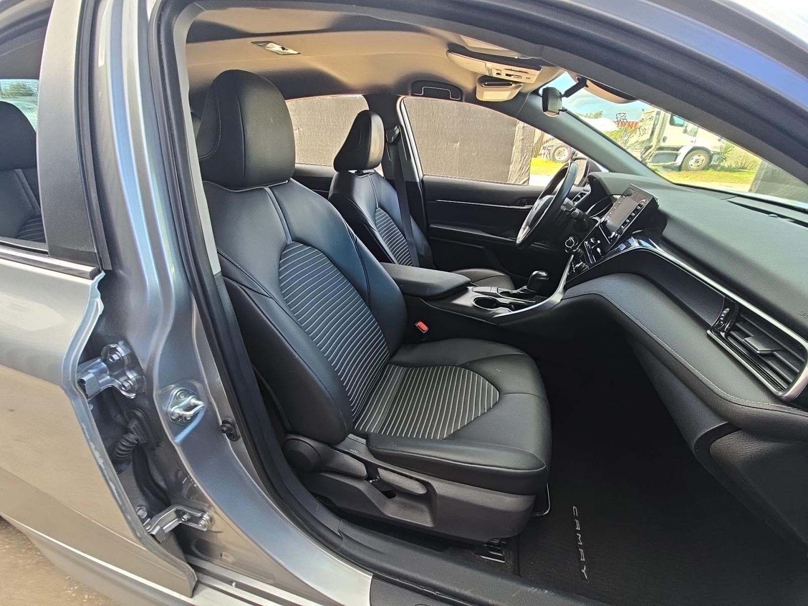 2022 Toyota Camry SE FWD