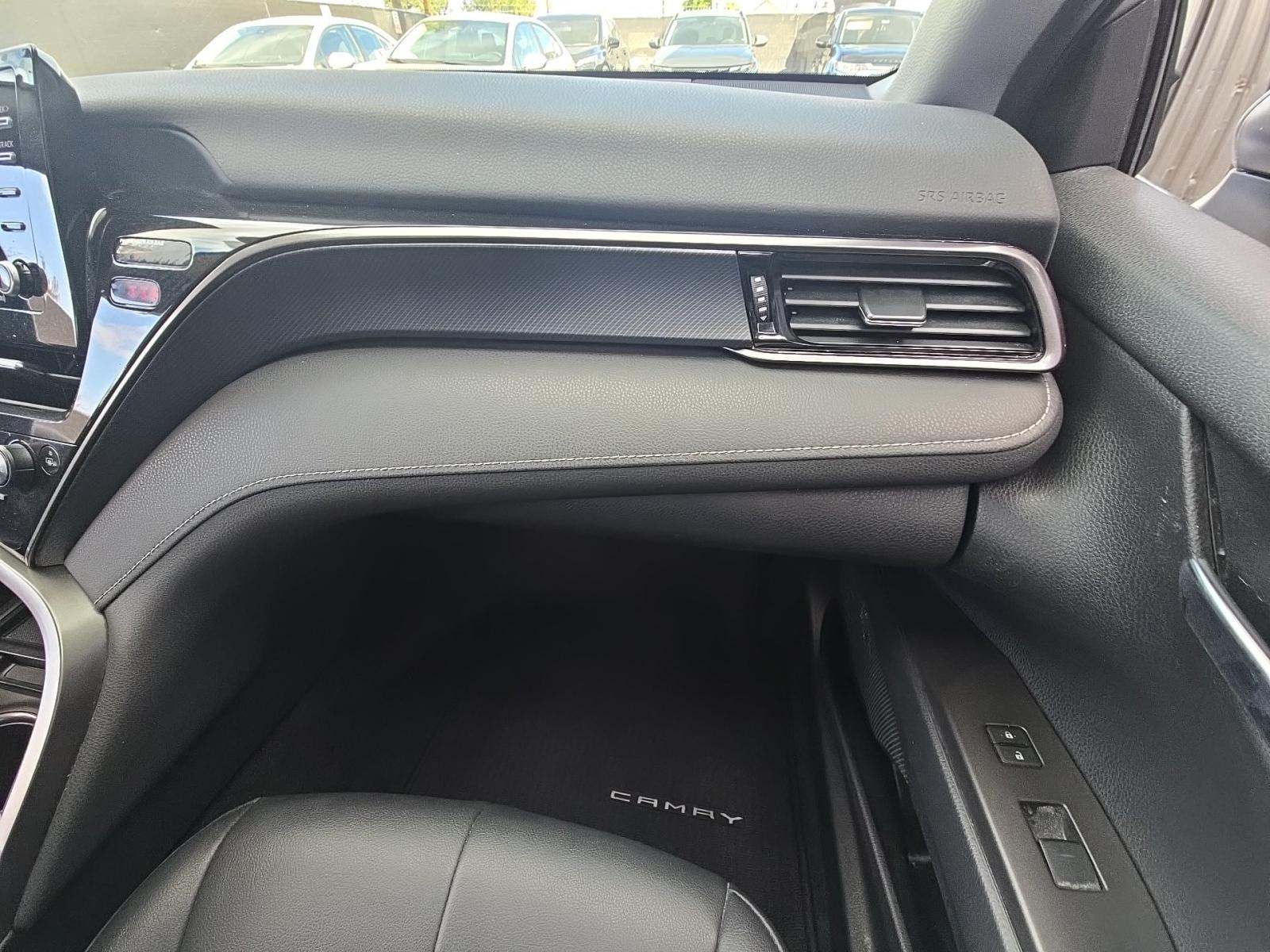 2022 Toyota Camry SE FWD