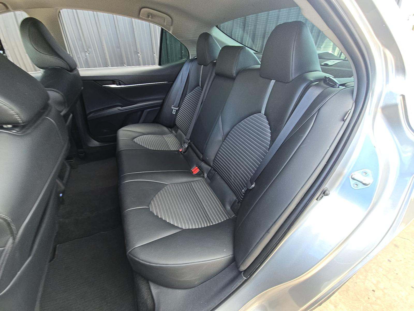 2022 Toyota Camry SE FWD