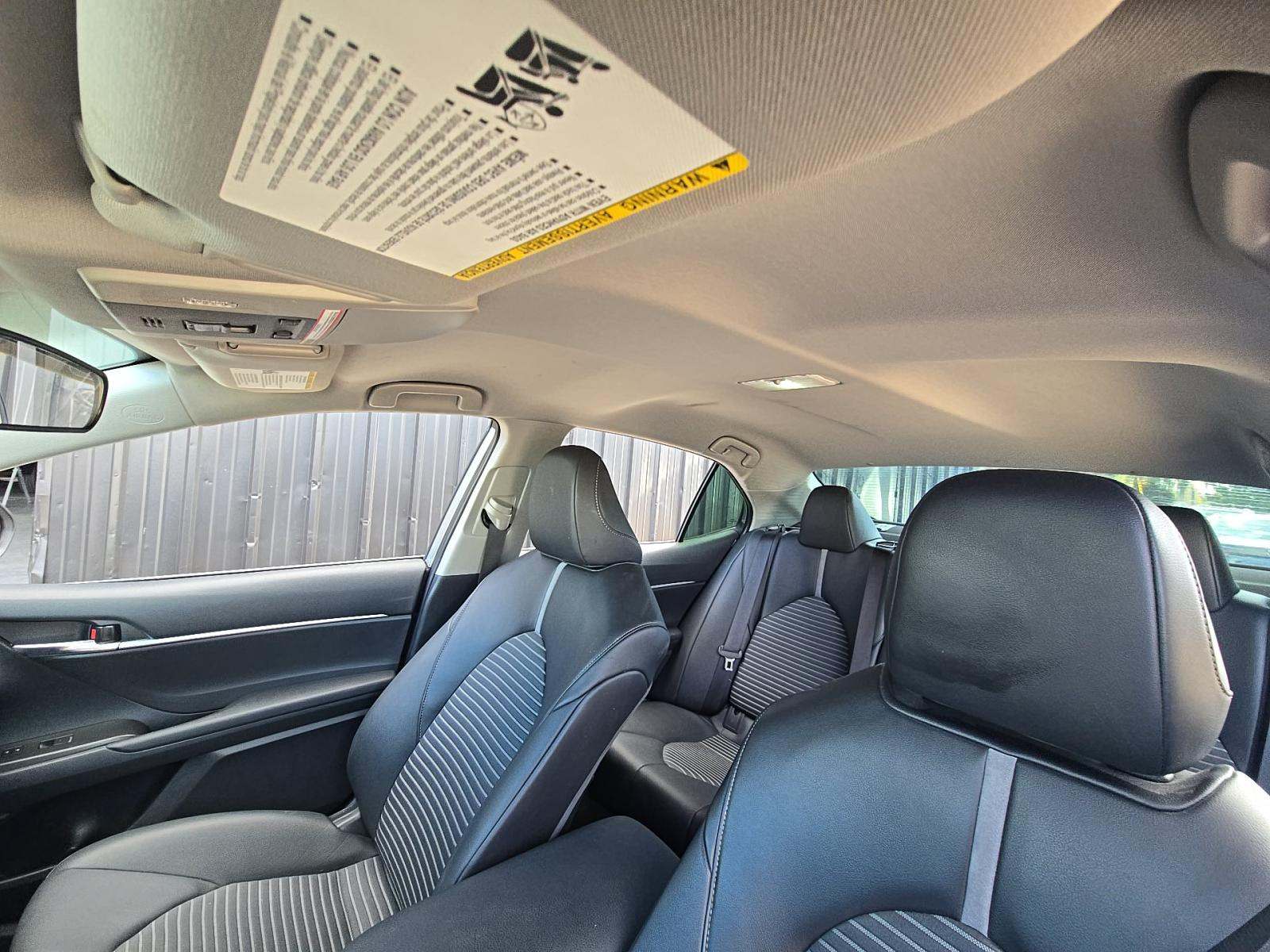 2022 Toyota Camry SE FWD