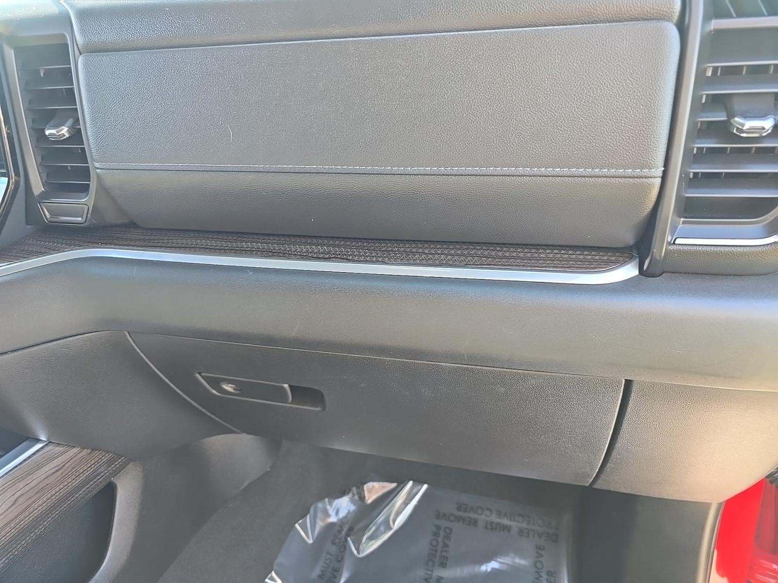 2022 Chevrolet Silverado 1500 RST AWD