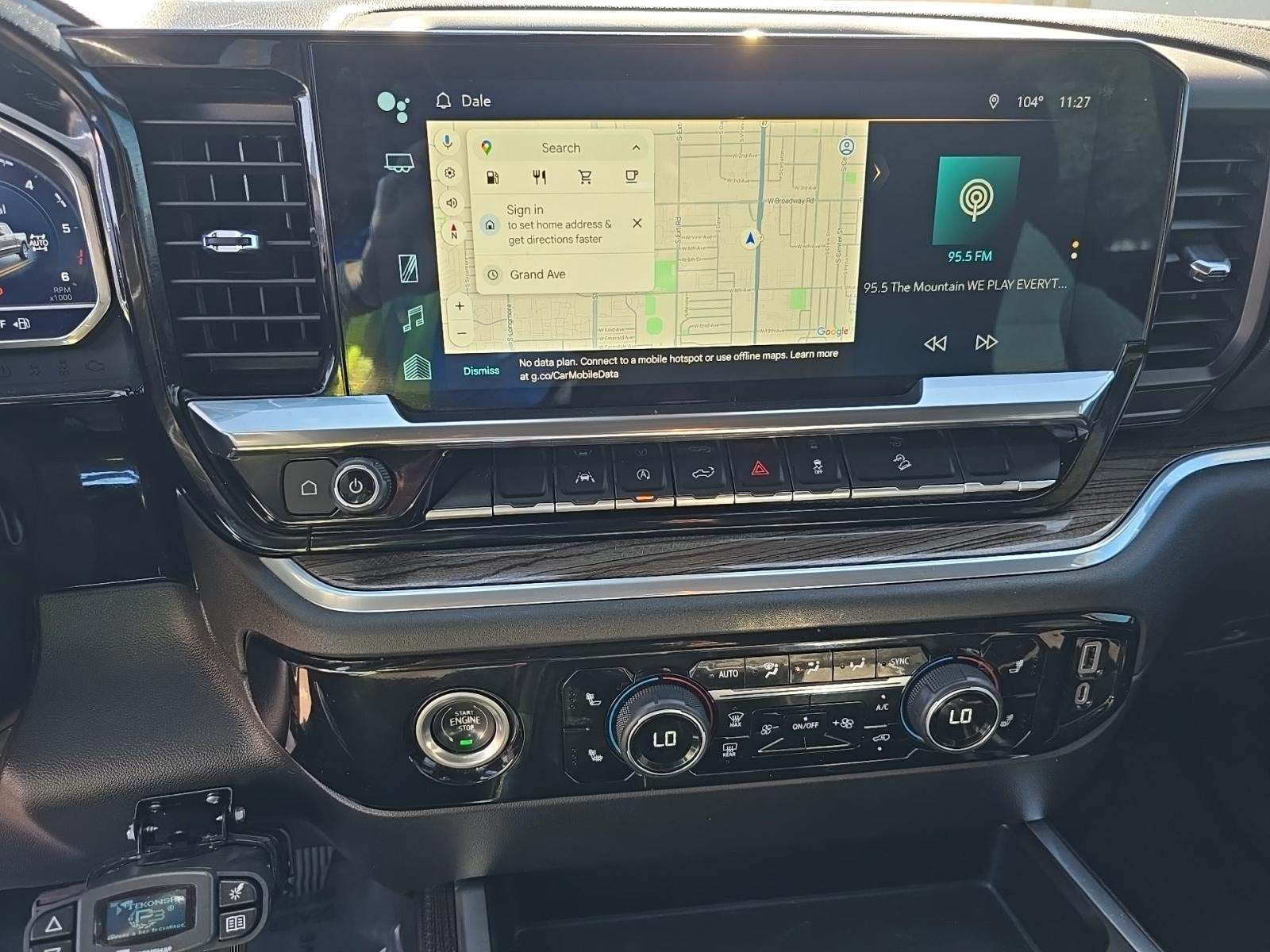 2022 Chevrolet Silverado 1500 RST AWD