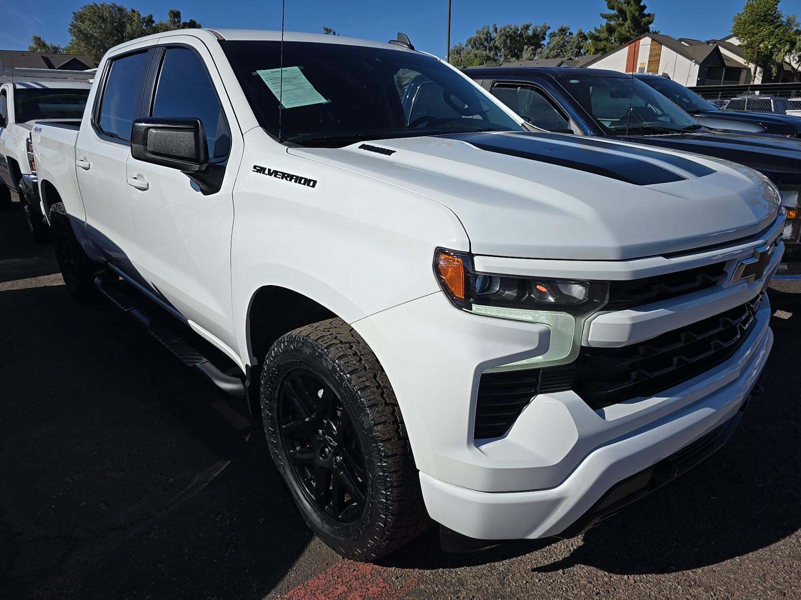 2023 Chevrolet Silverado 1500 RST AWD
