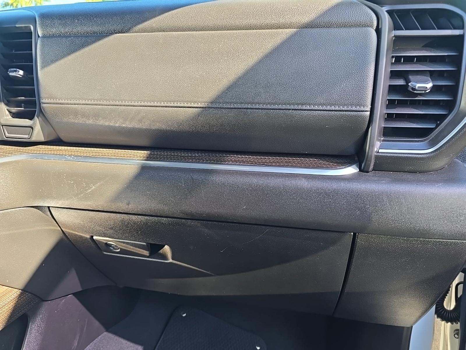 2023 Chevrolet Silverado 1500 RST AWD