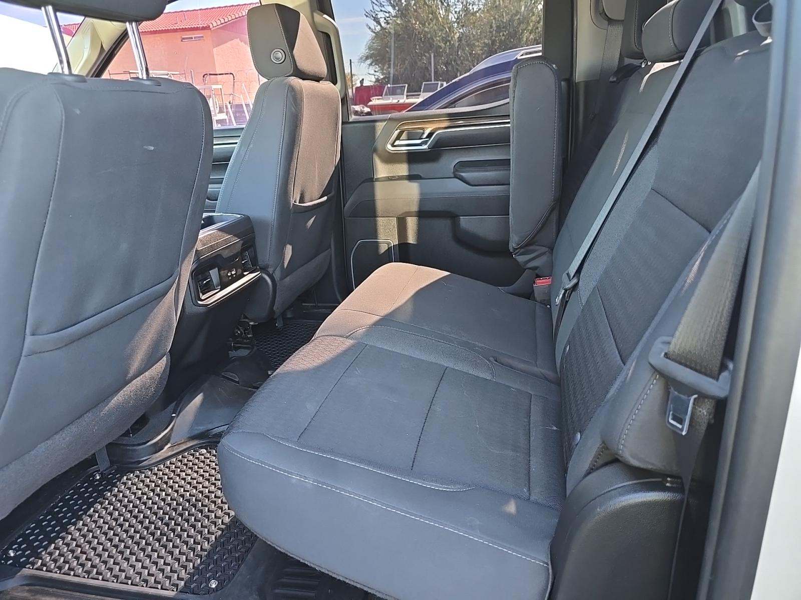 2023 Chevrolet Silverado 1500 RST AWD