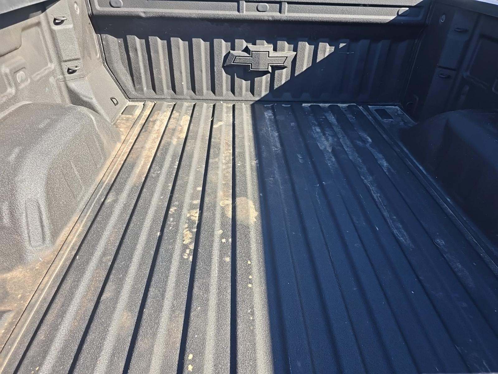 2023 Chevrolet Silverado 1500 RST AWD