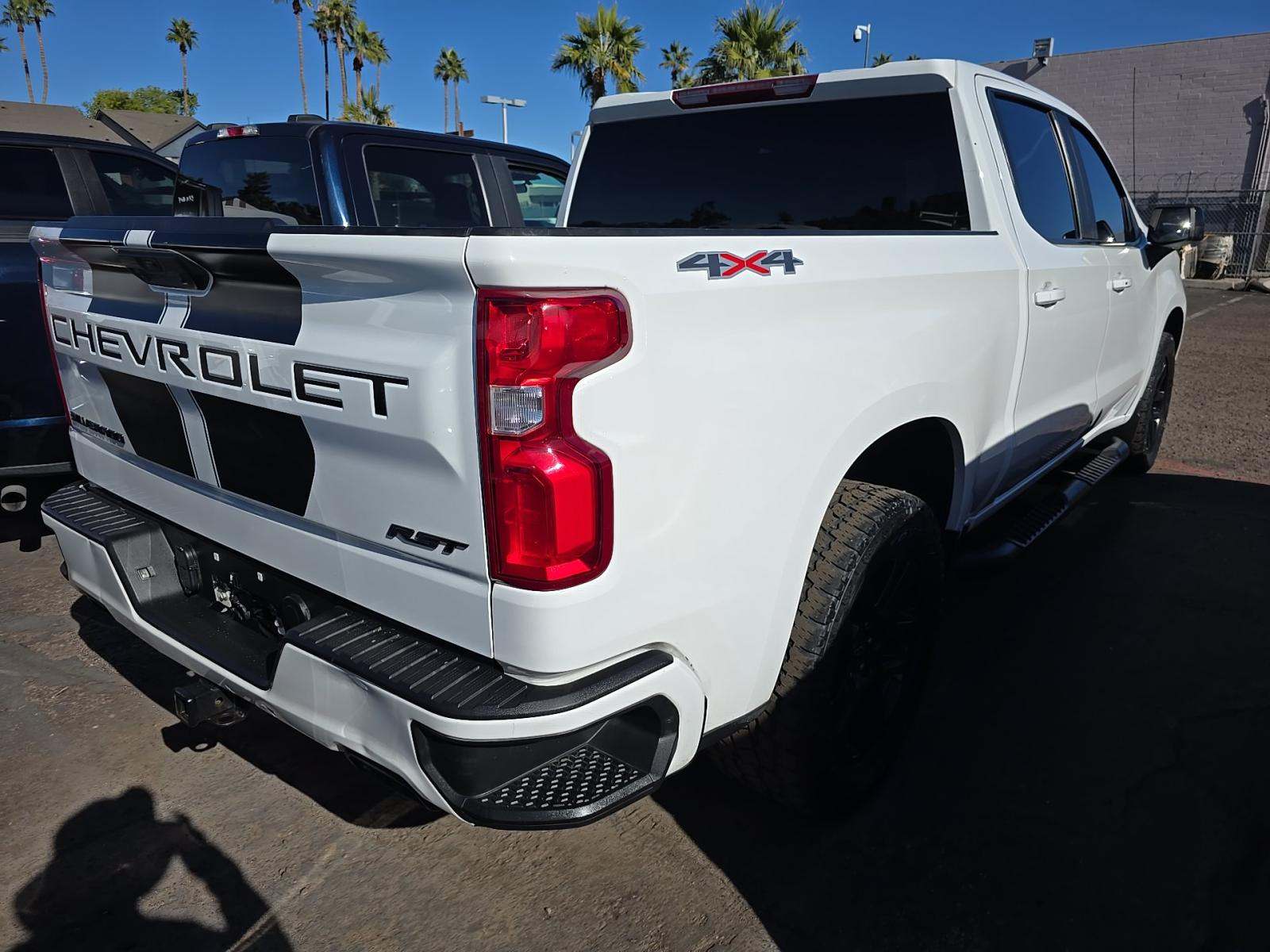 2023 Chevrolet Silverado 1500 RST AWD