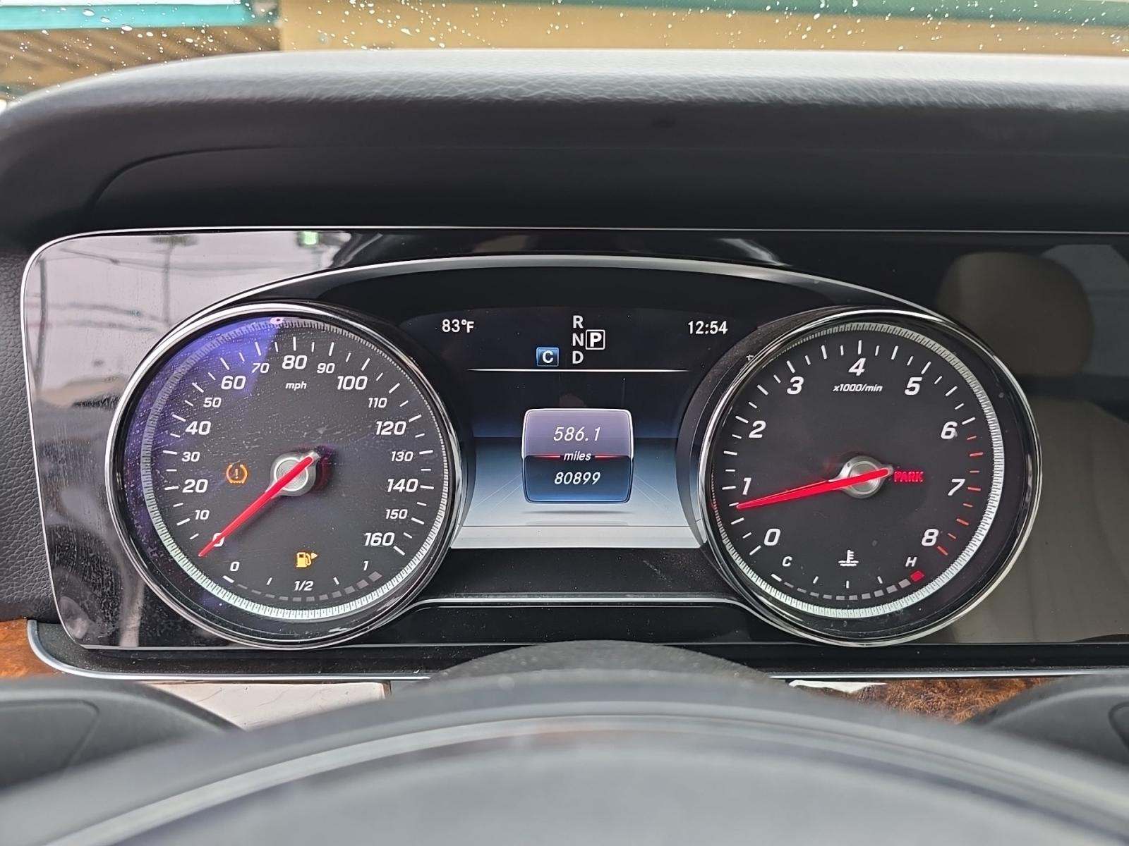 MERCEDES-BENZ E-CLASS - 9