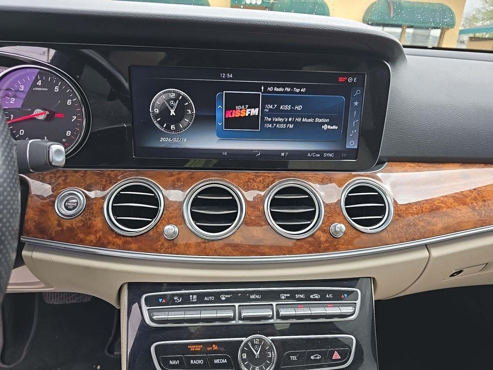 MERCEDES-BENZ E-CLASS - 10