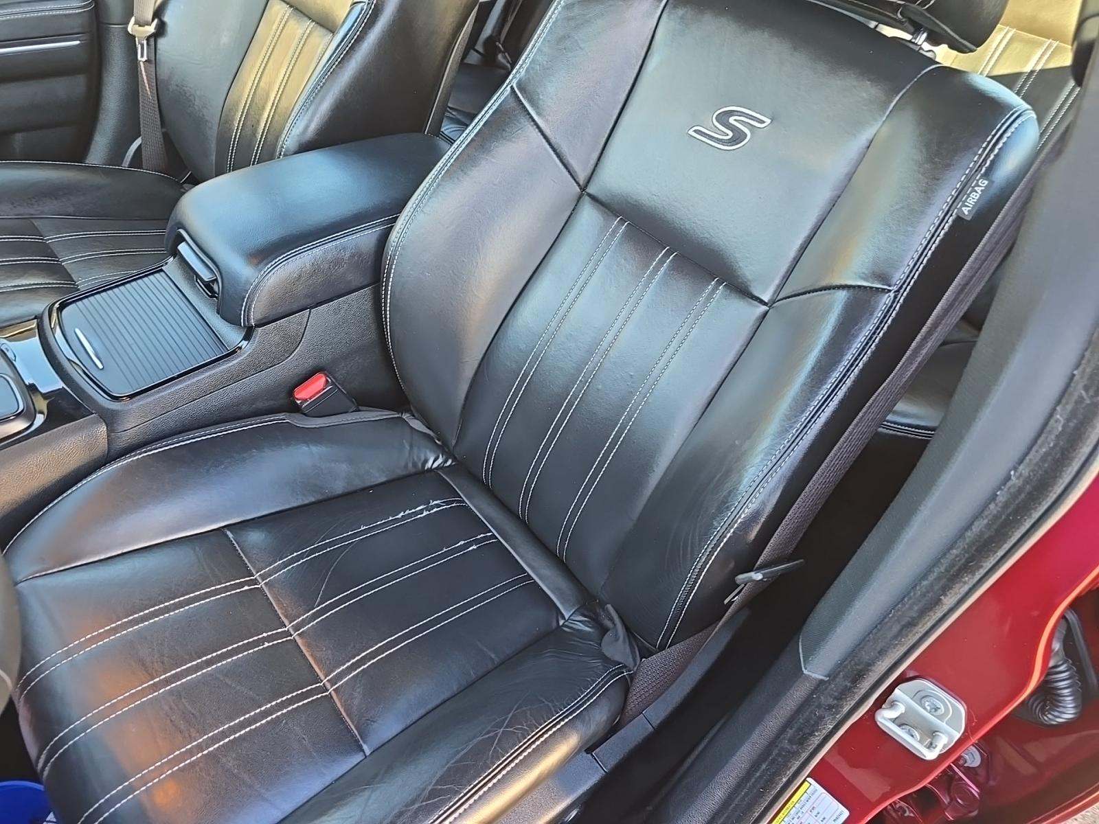 2023 Chrysler 300 300S RWD