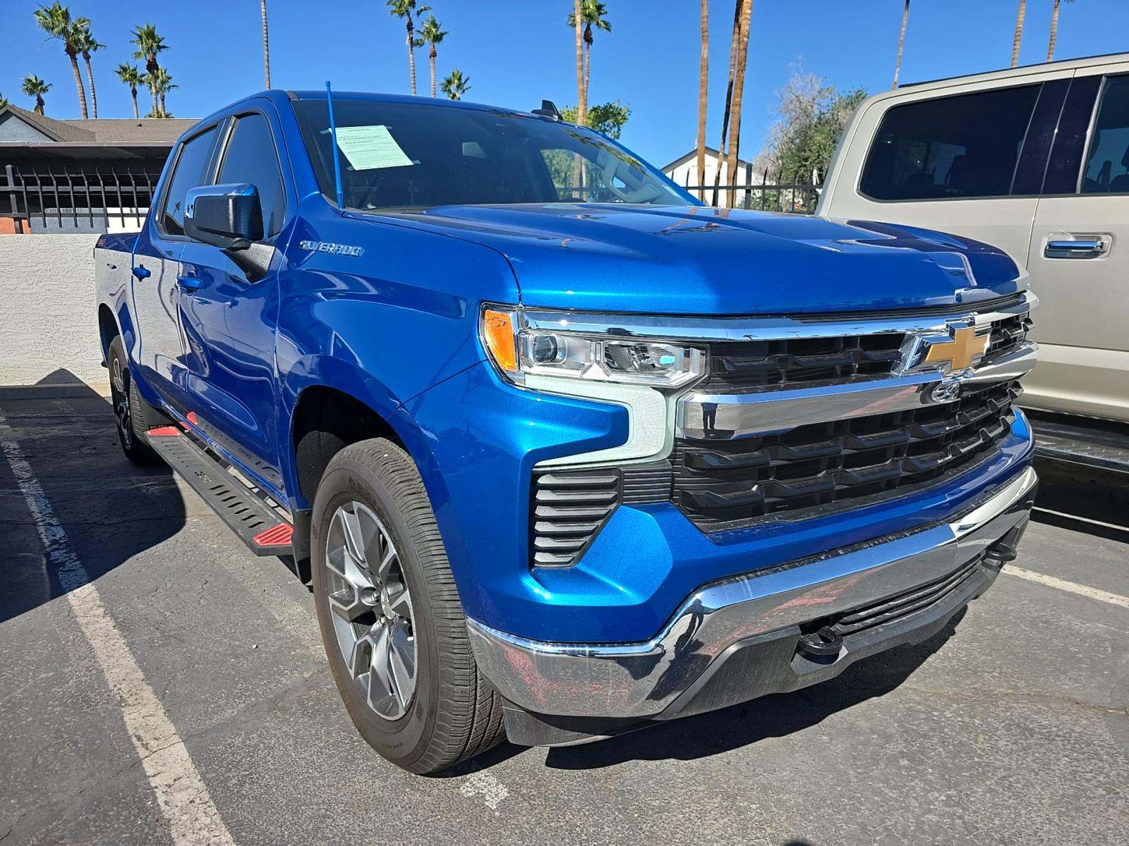 2024 Chevrolet Silverado 1500 LT AWD