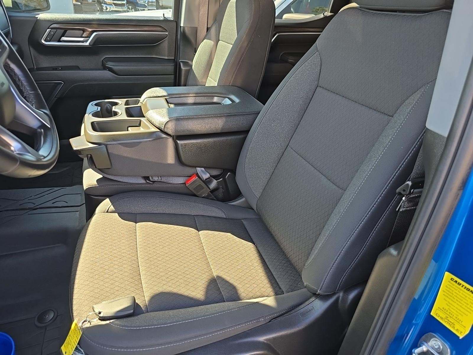 2024 Chevrolet Silverado 1500 LT AWD