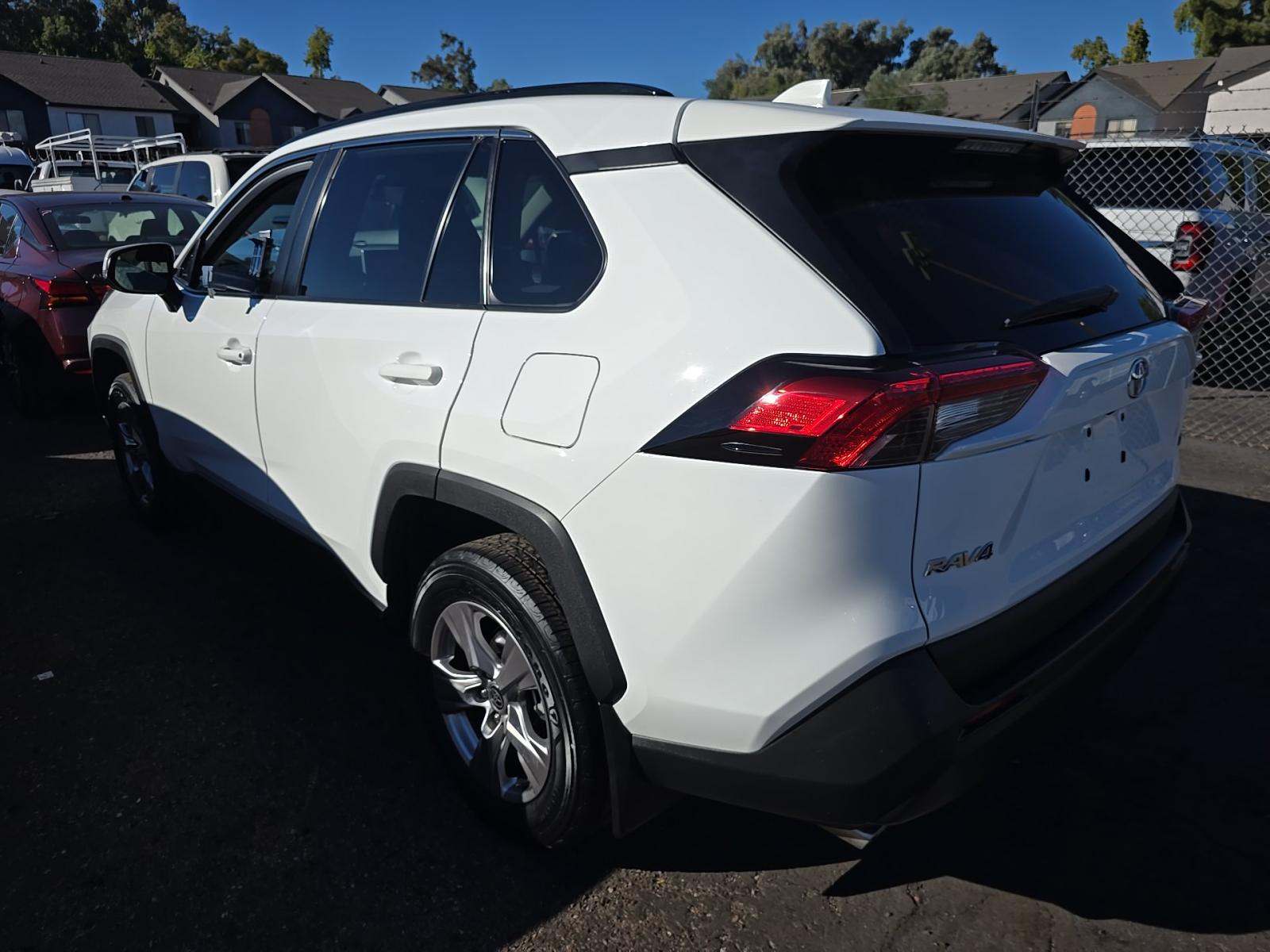 2023 Toyota RAV4 XLE FWD