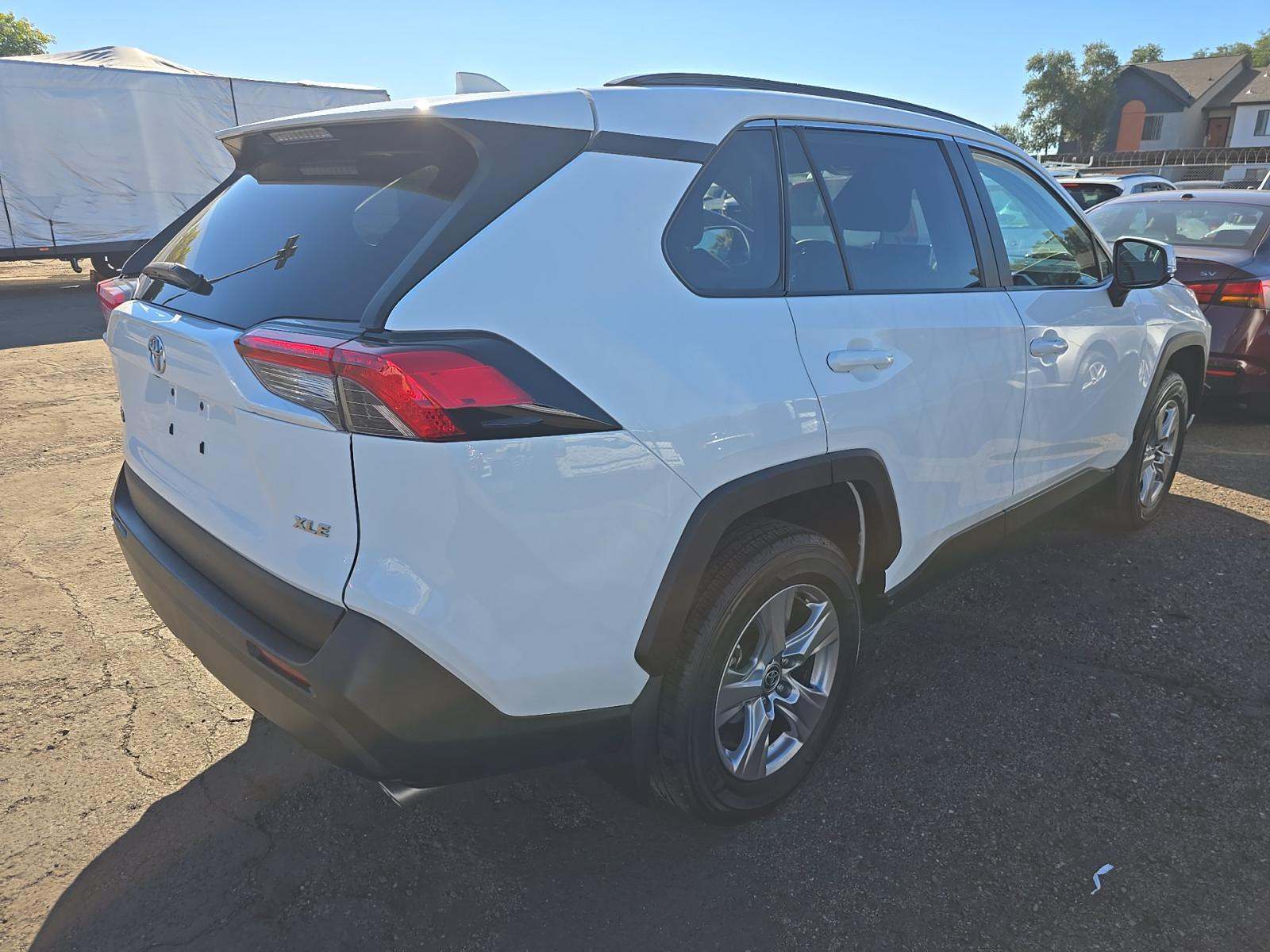 2023 Toyota RAV4 XLE FWD