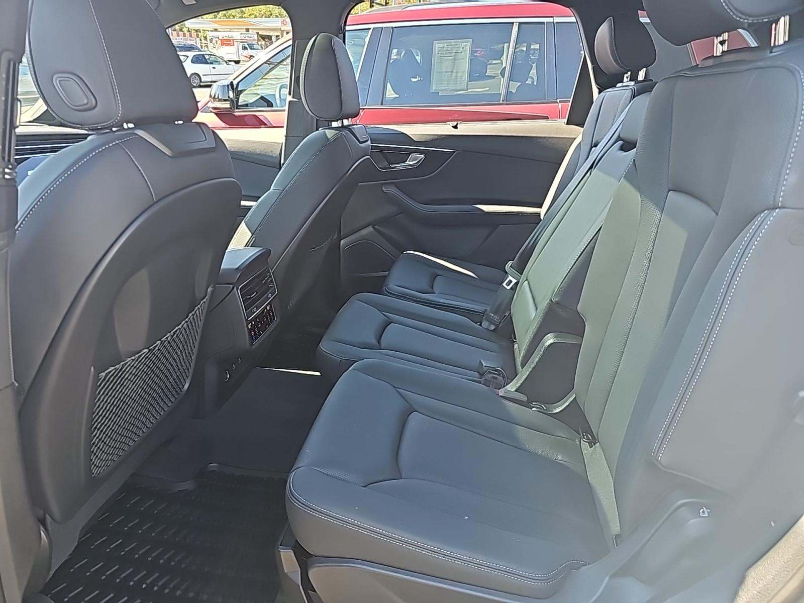 2025 Audi Q7 Premium Plus AWD