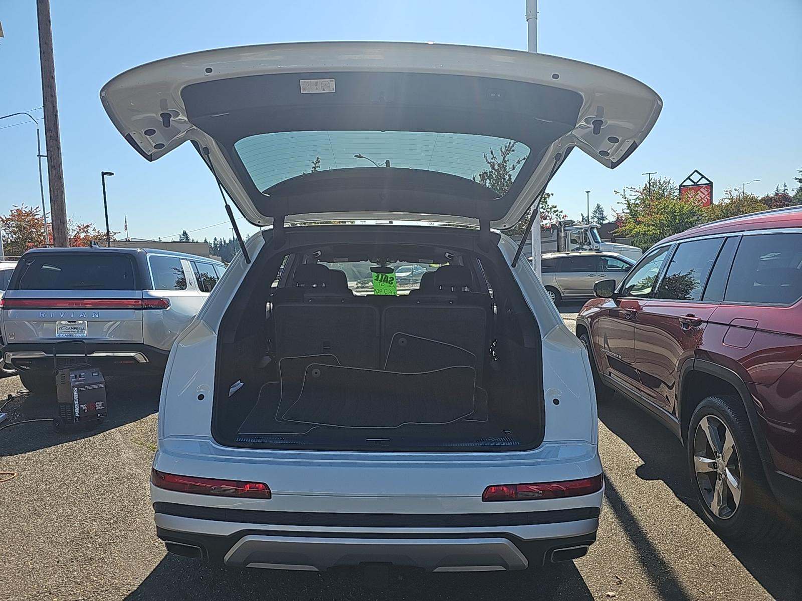 2025 Audi Q7 Premium Plus AWD