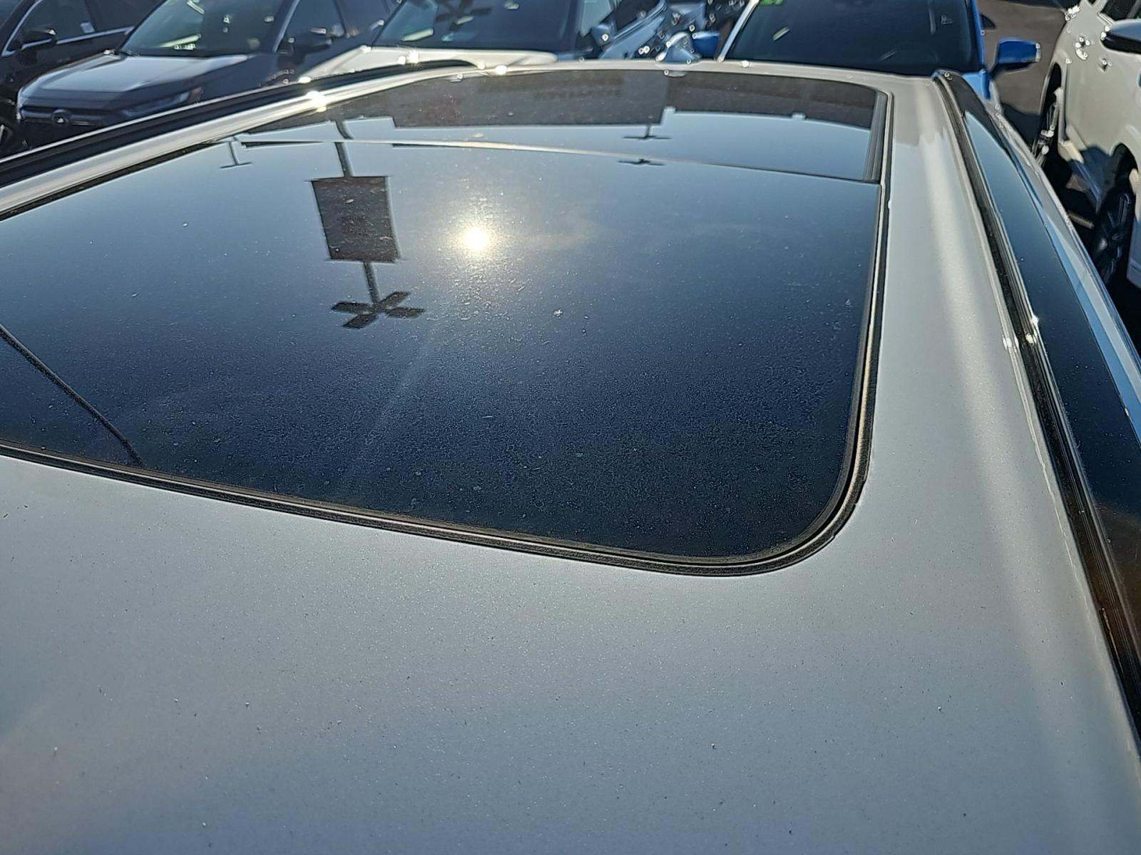 2025 Volvo XC60 Plug-In Hybrid T8 Ultra AWD