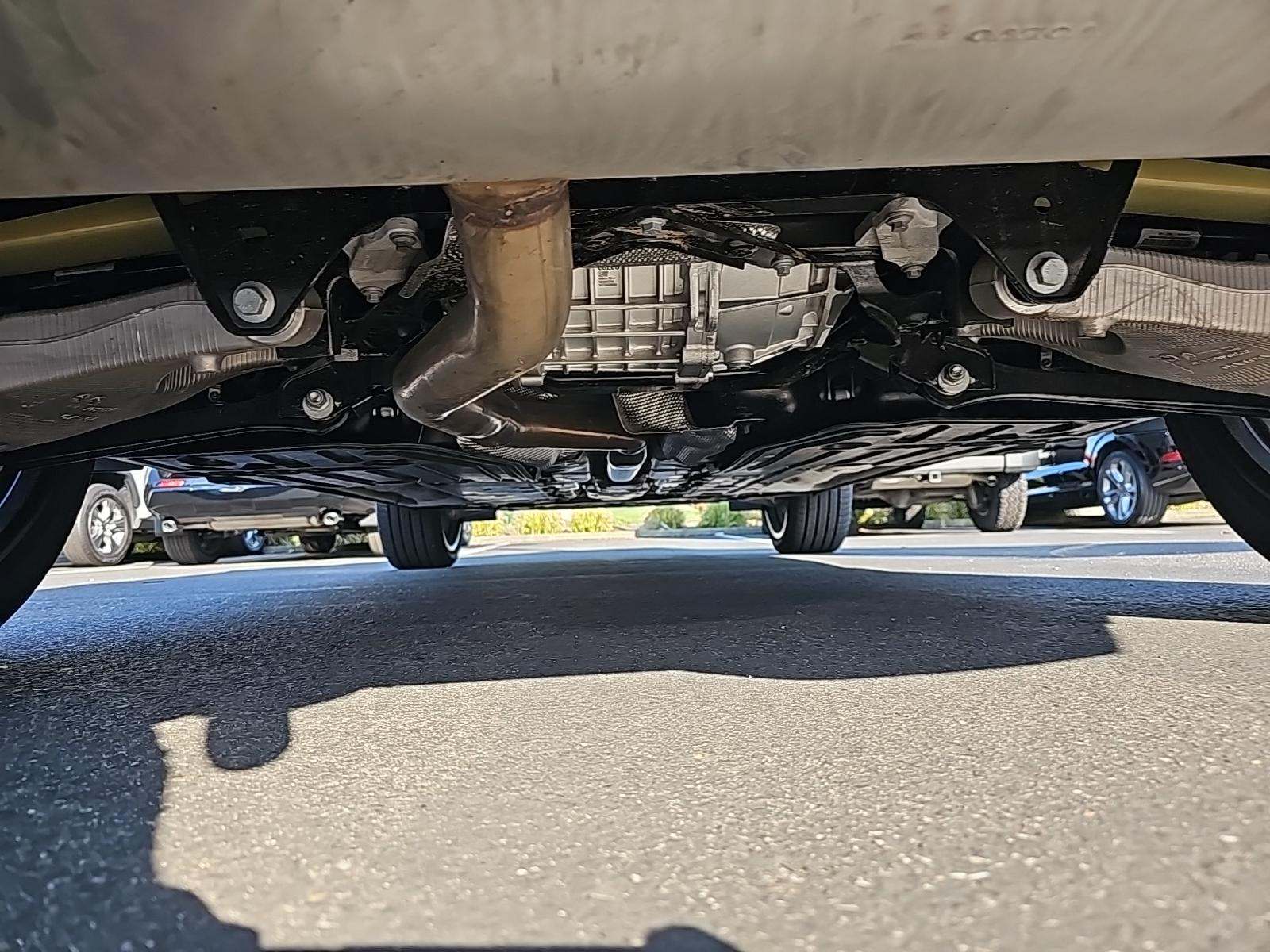 2025 Volvo XC60 Plug-In Hybrid T8 Ultra AWD