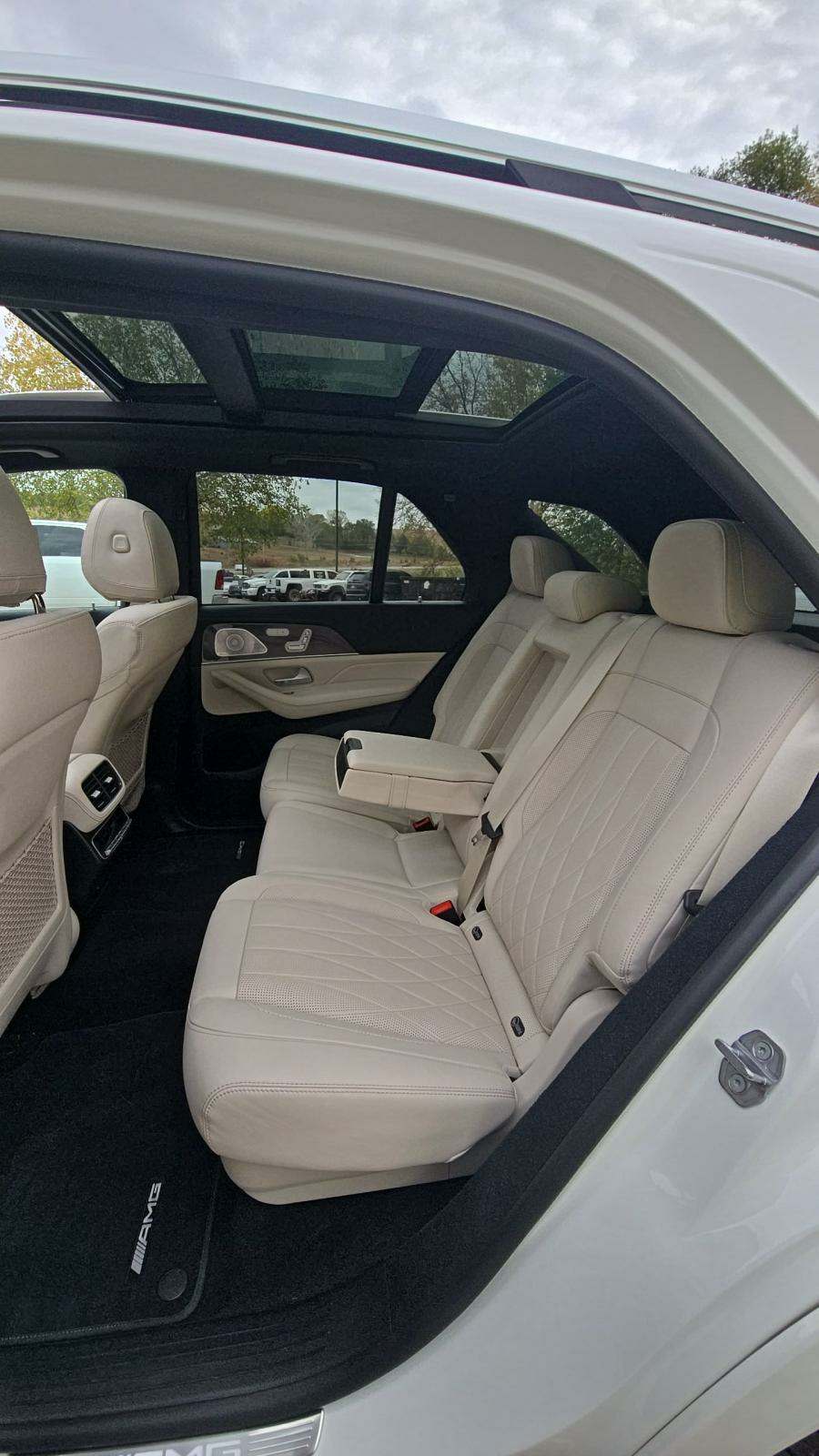 Mercedes-Benz AMG GLE 63 S 4MATIC снимка Mercedes-Benz AMG GLE 63 S 4MATIC