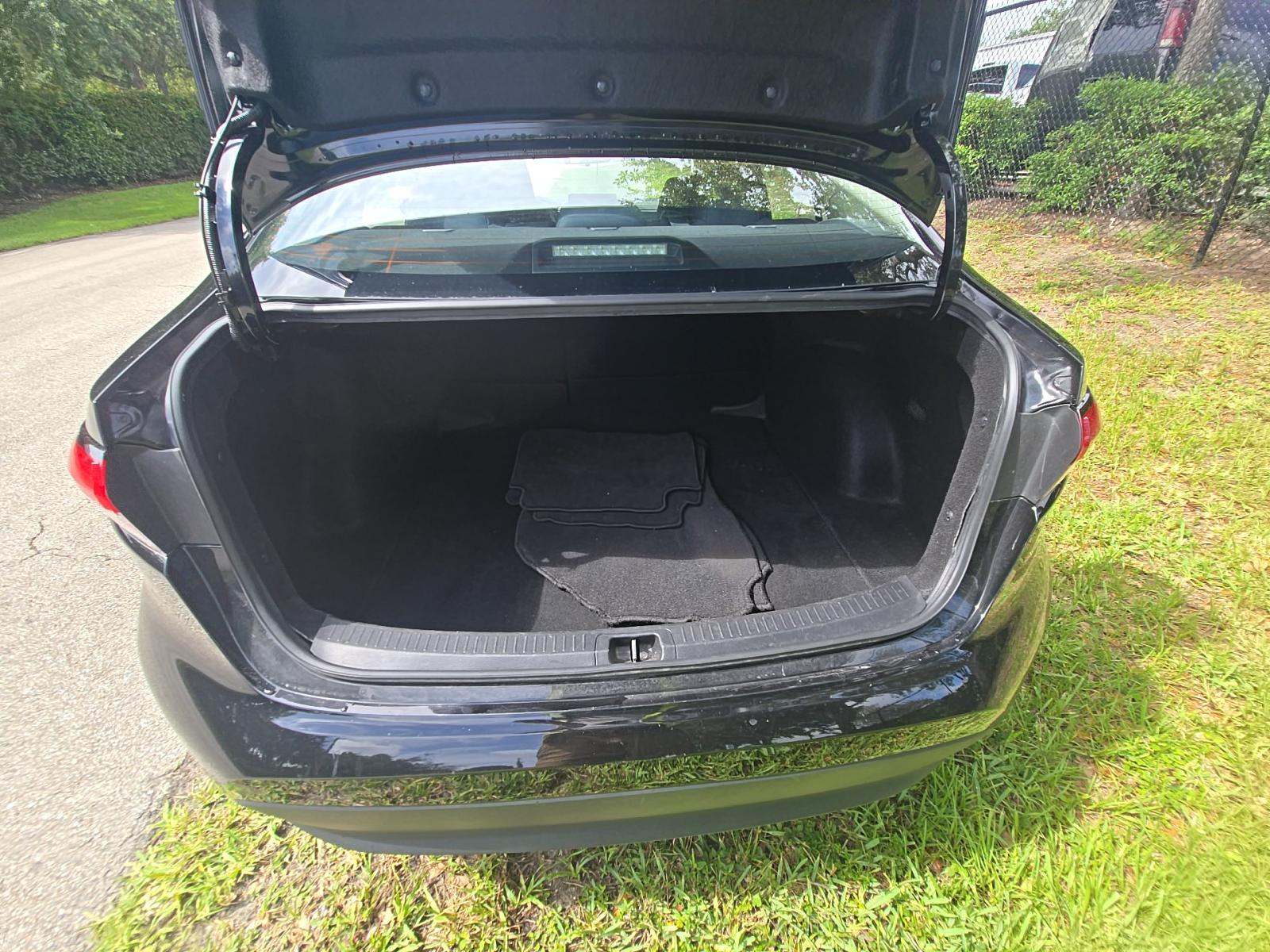 TOYOTA COROLLA - 10