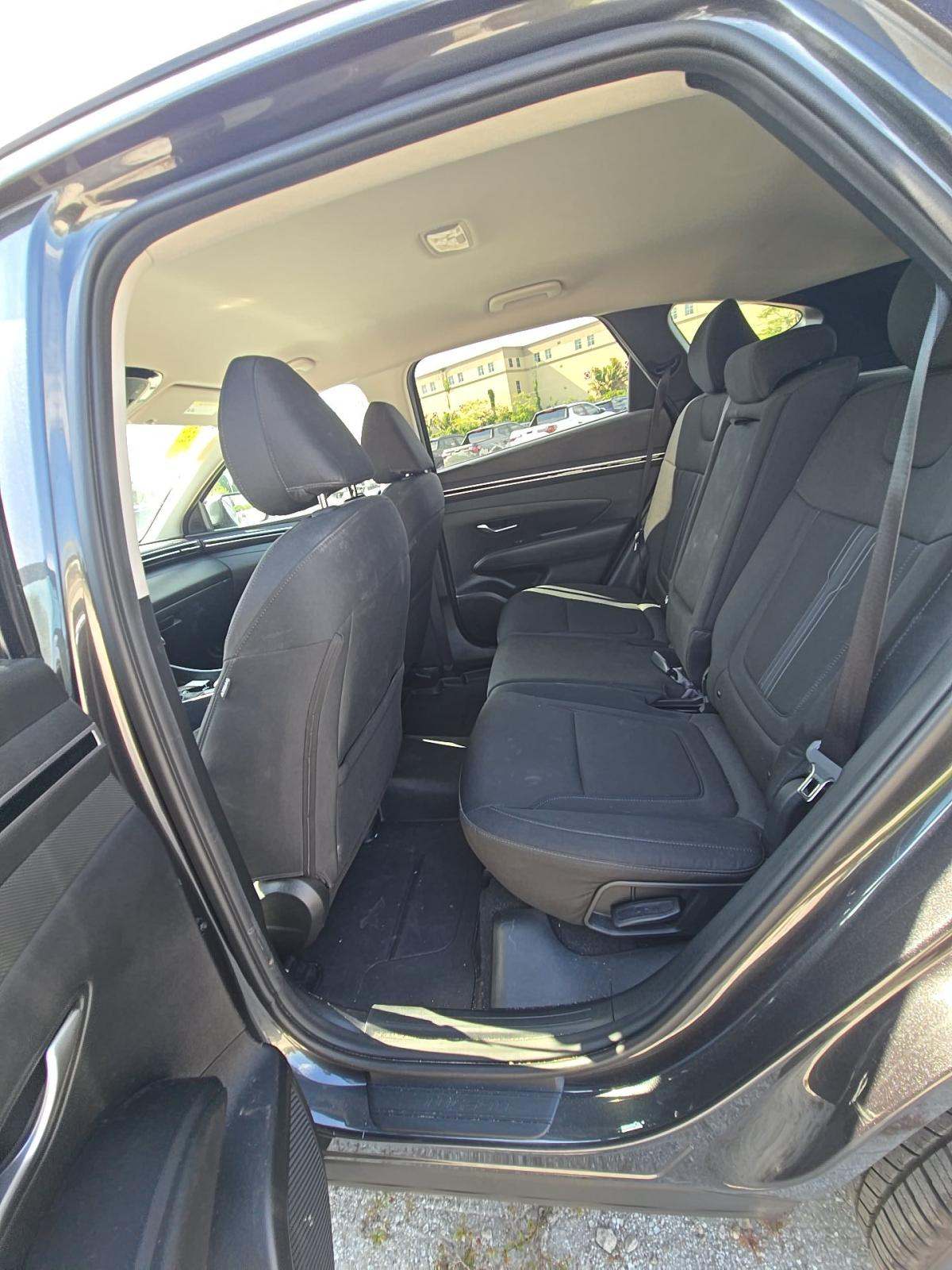 HYUNDAI TUCSON - 9