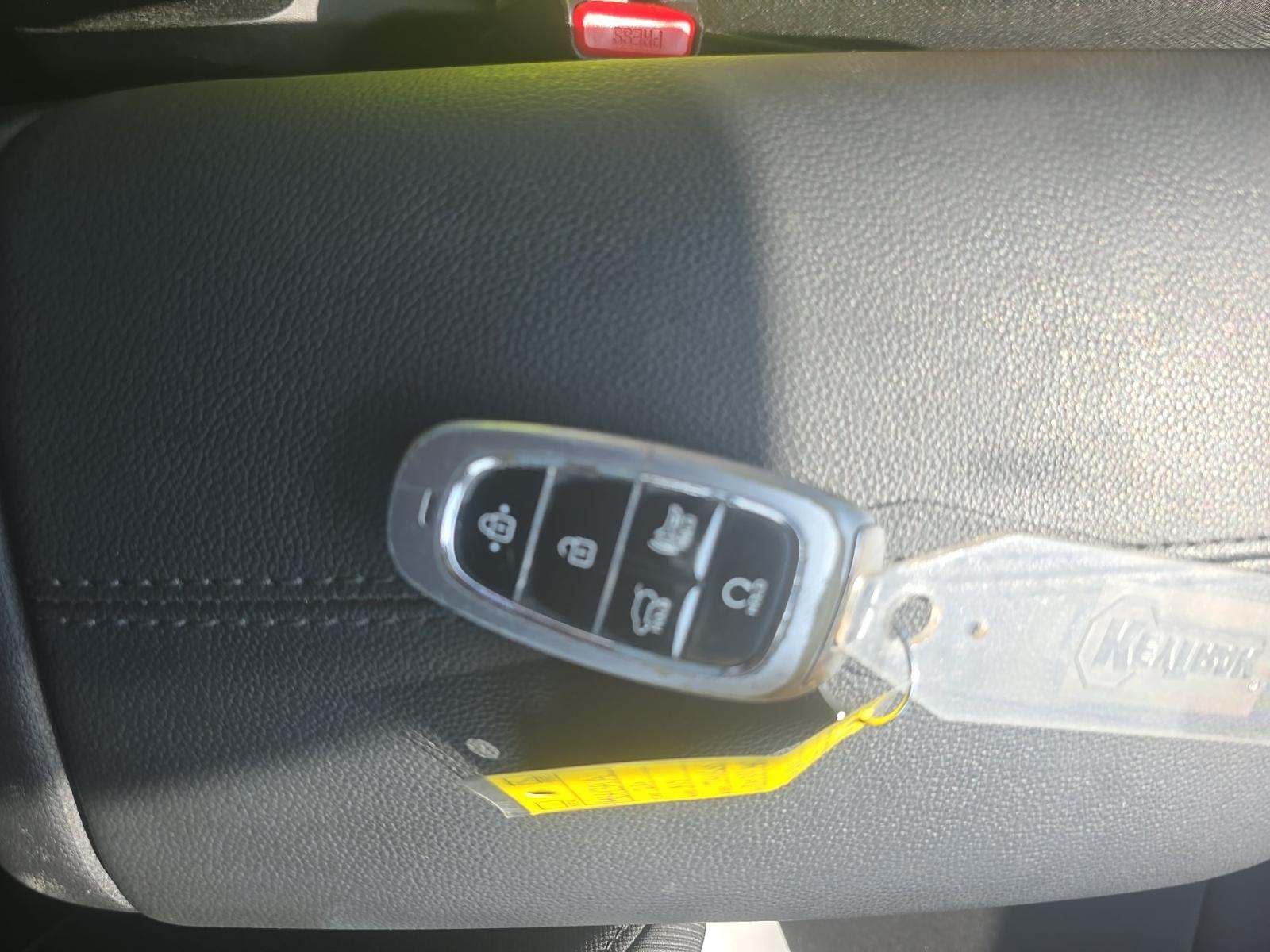 HYUNDAI TUCSON - 4