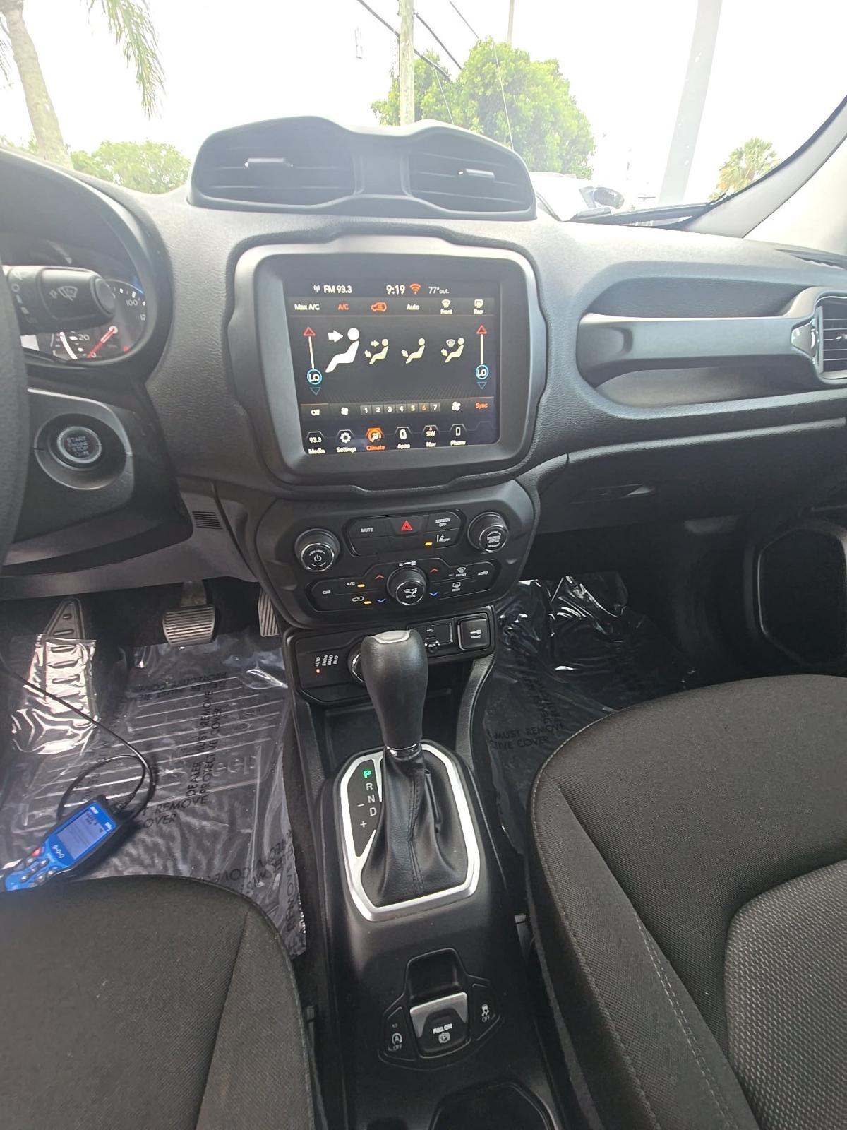 JEEP LATITUDE - 6