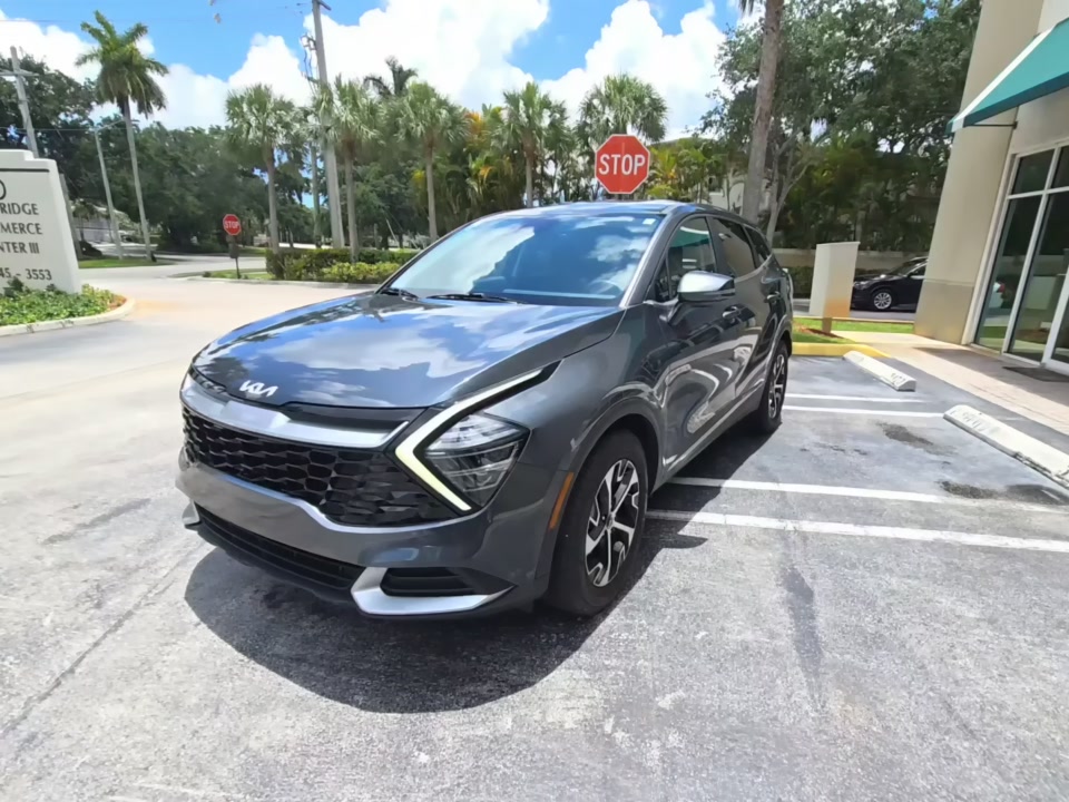 2024 Kia Sportage EX FWD
